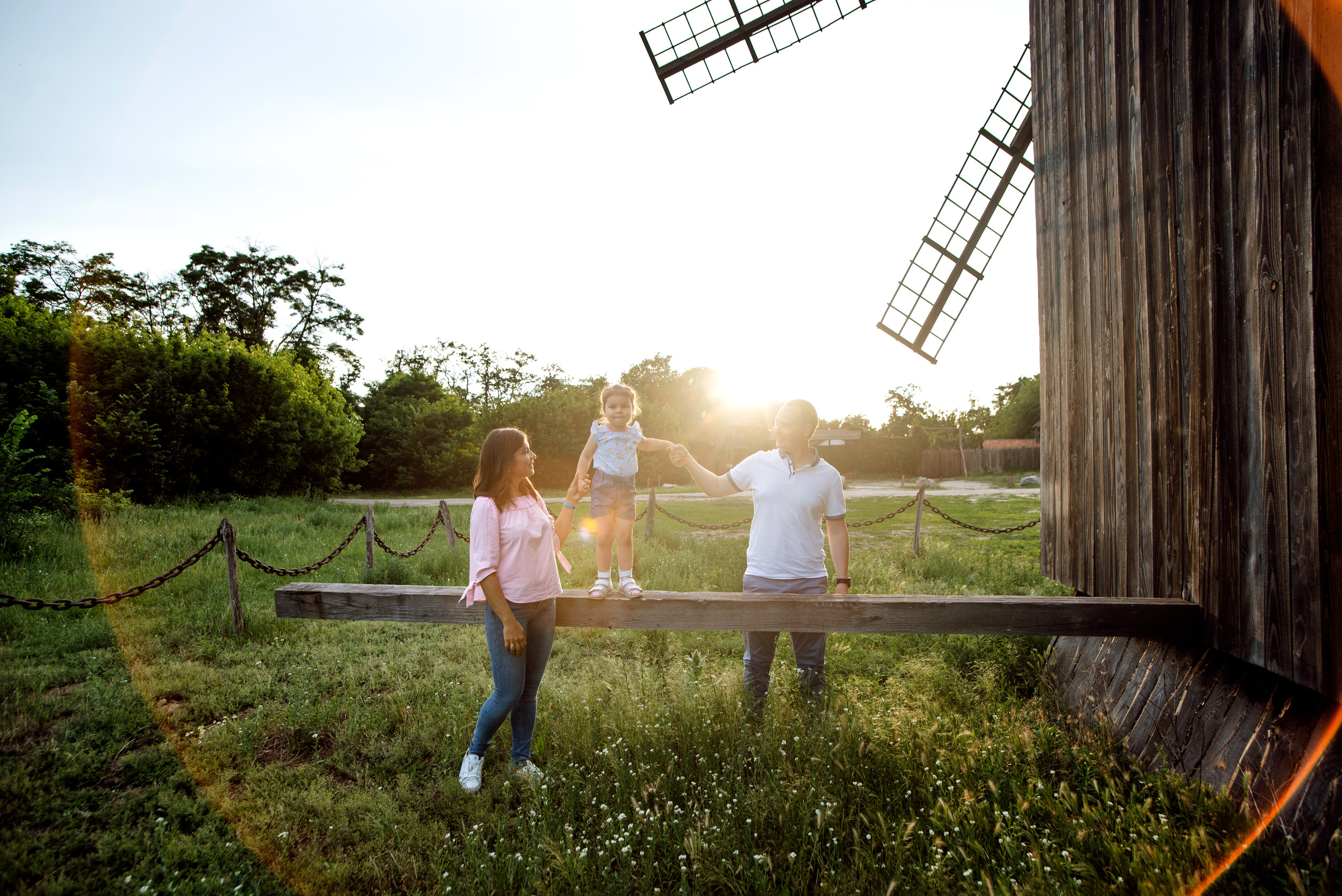 Emilia and family. Semashko Photography — весільні та сімейні фотографи