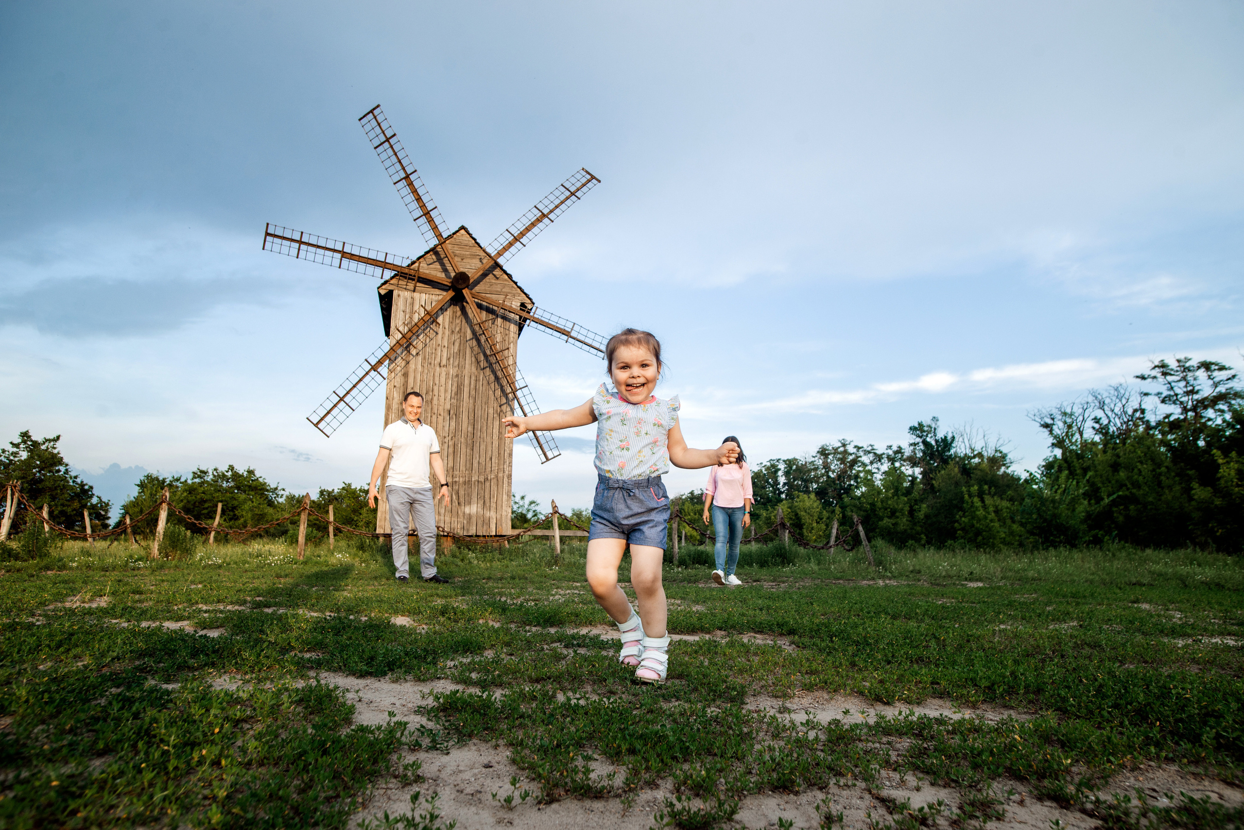 Emilia and family. Semashko Photography — весільні та сімейні фотографи