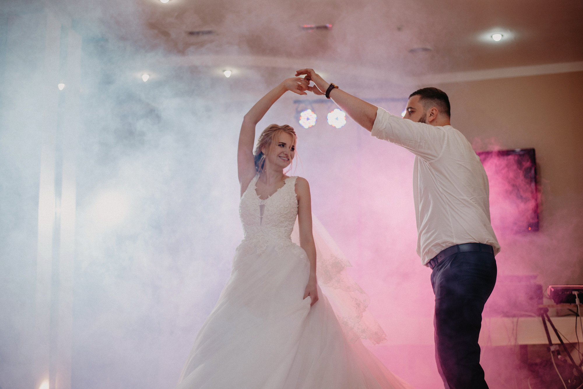 Alyona & Dmytro. Semashko Photography — весільні та сімейні фотографи