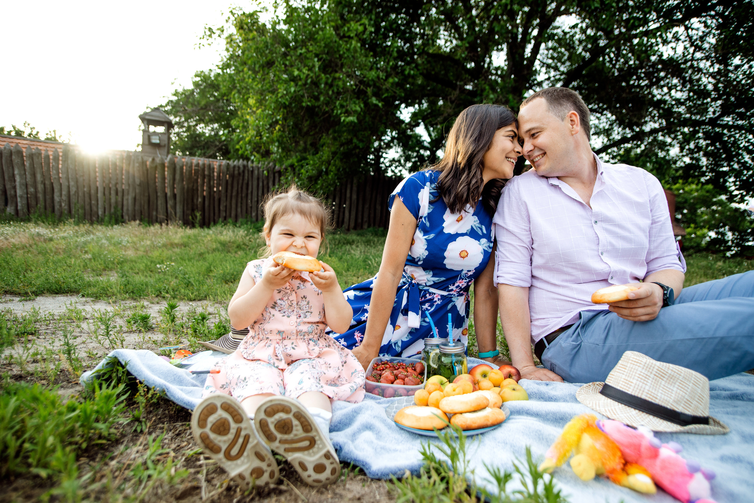 Emilia and family. Semashko Photography — весільні та сімейні фотографи