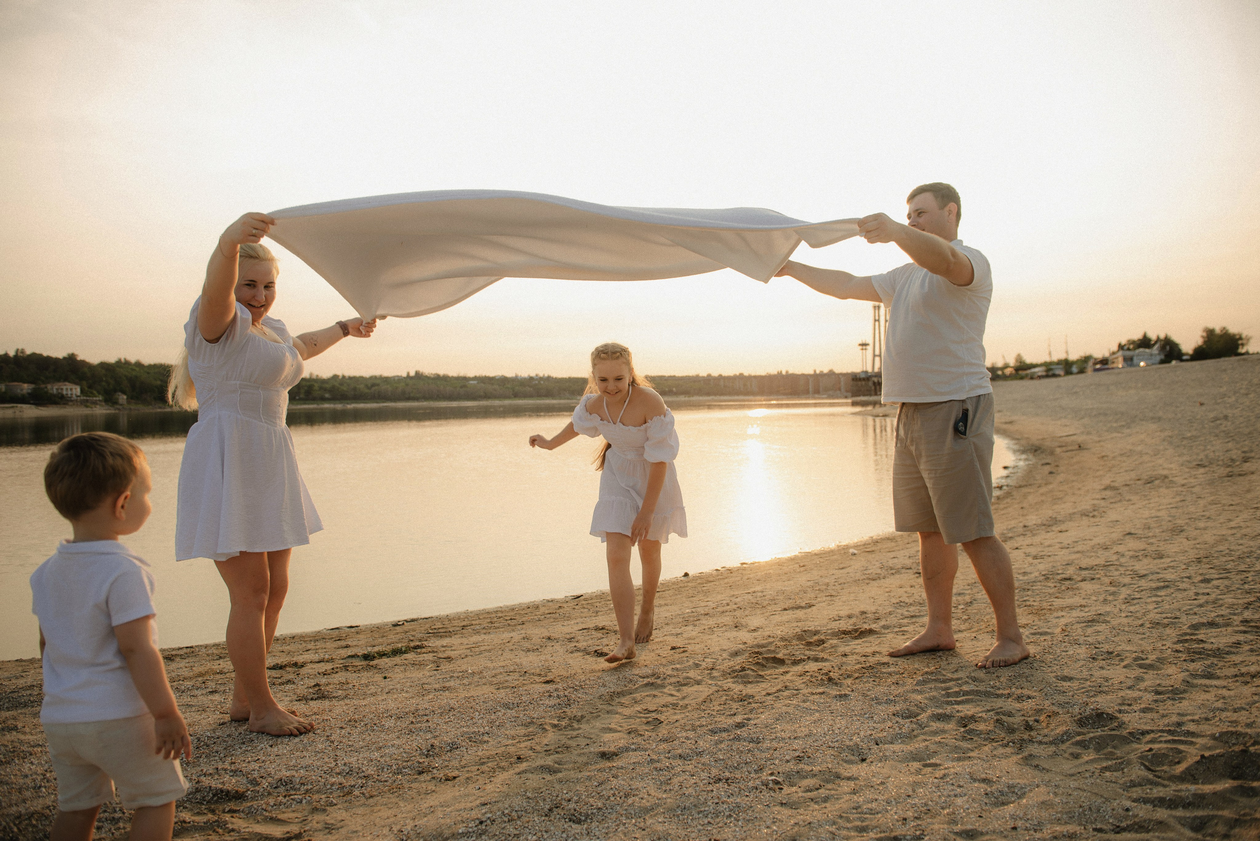 Коля+Настя+Улянка+Коля. Semashko Photography — весільне та сімейне фото, Олег І Наталі Семашко