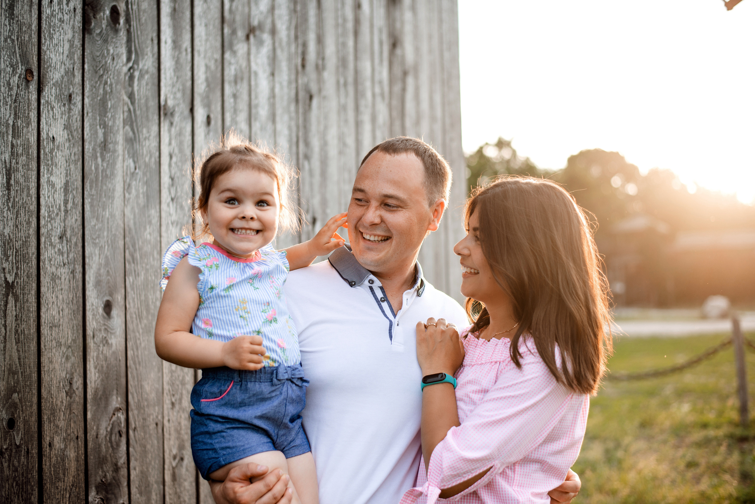 Emilia and family. Semashko Photography — весільні та сімейні фотографи