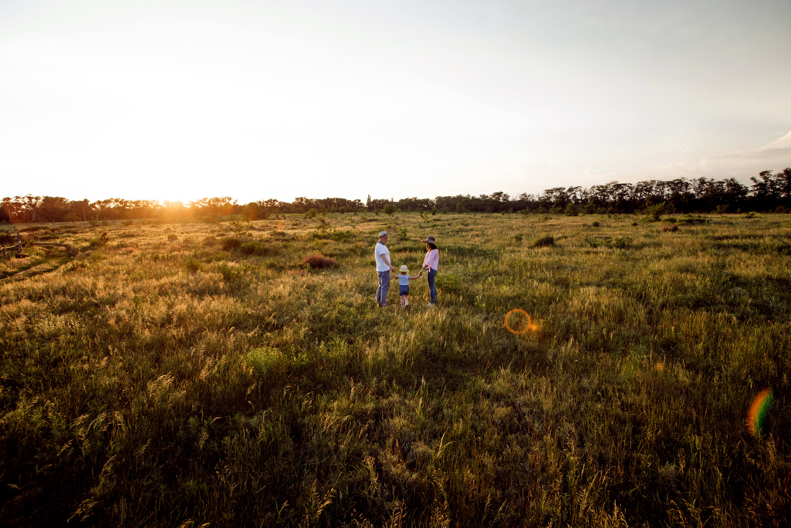 Emilia and family. Semashko Photography — весільні та сімейні фотографи