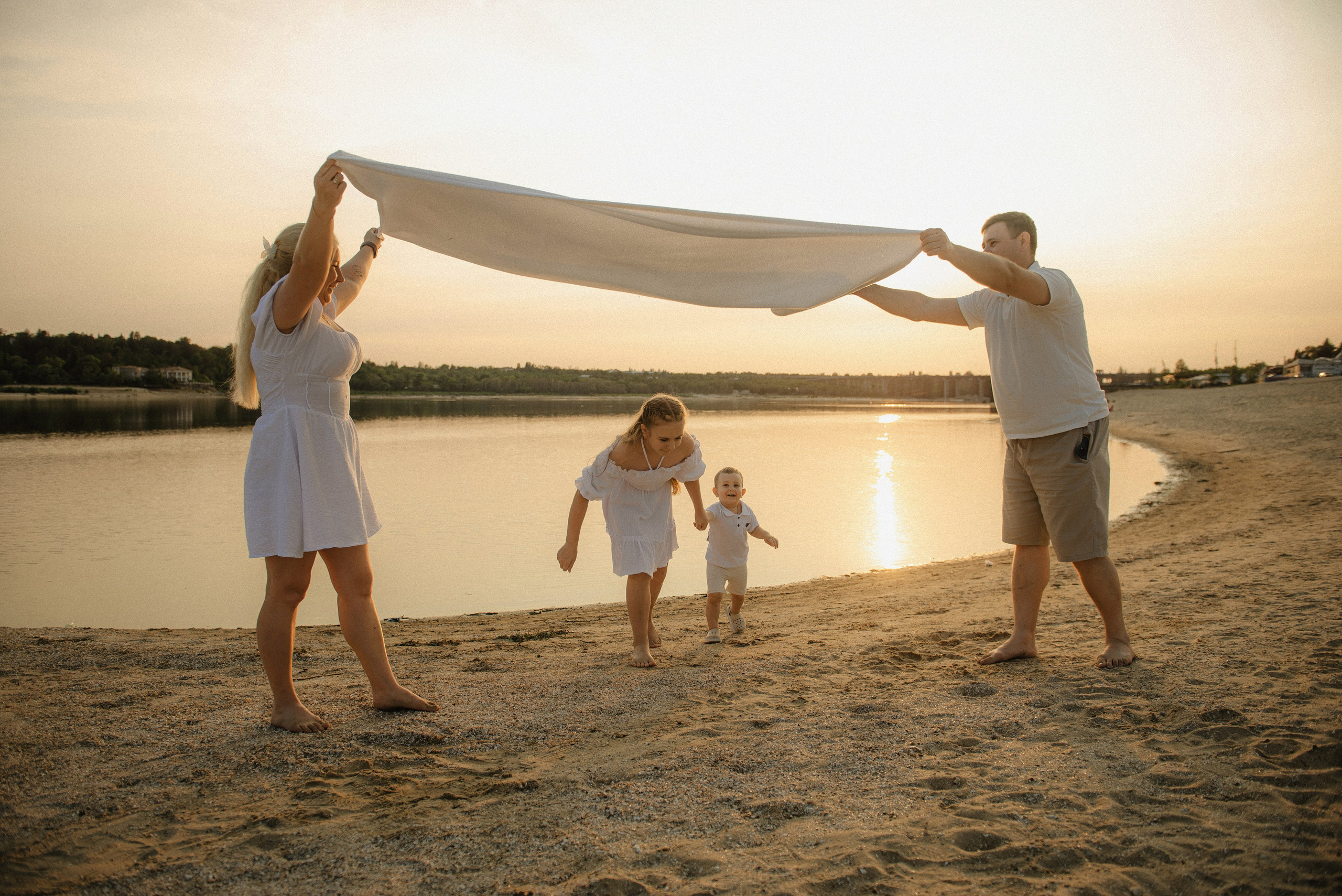 Коля+Настя+Улянка+Коля. Semashko Photography — весільне та сімейне фото, Олег І Наталі Семашко