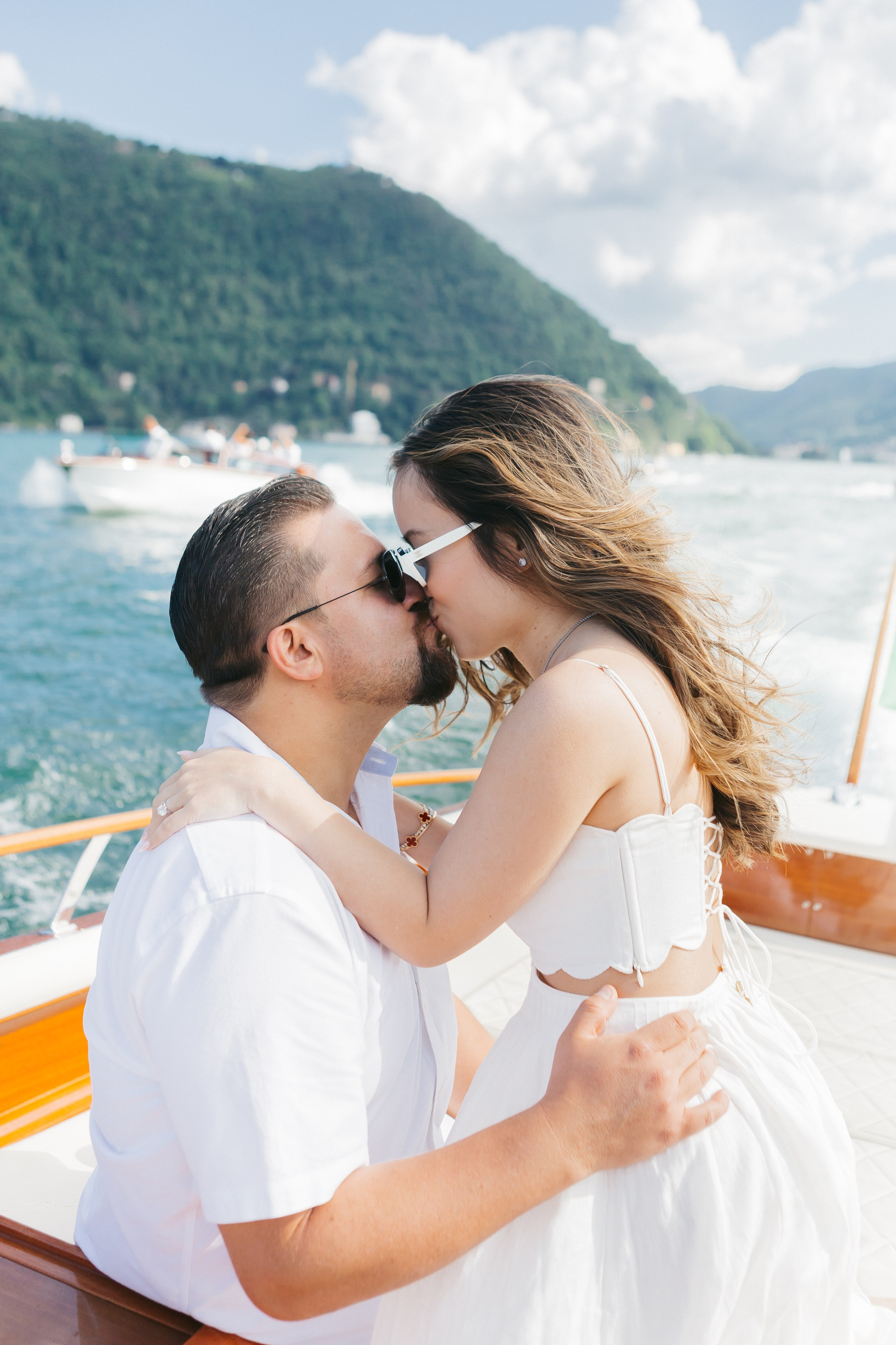 BOAT TRIP ABIGAIL & NICK. Luxury wedding photographer in Italy | Irina Armonia