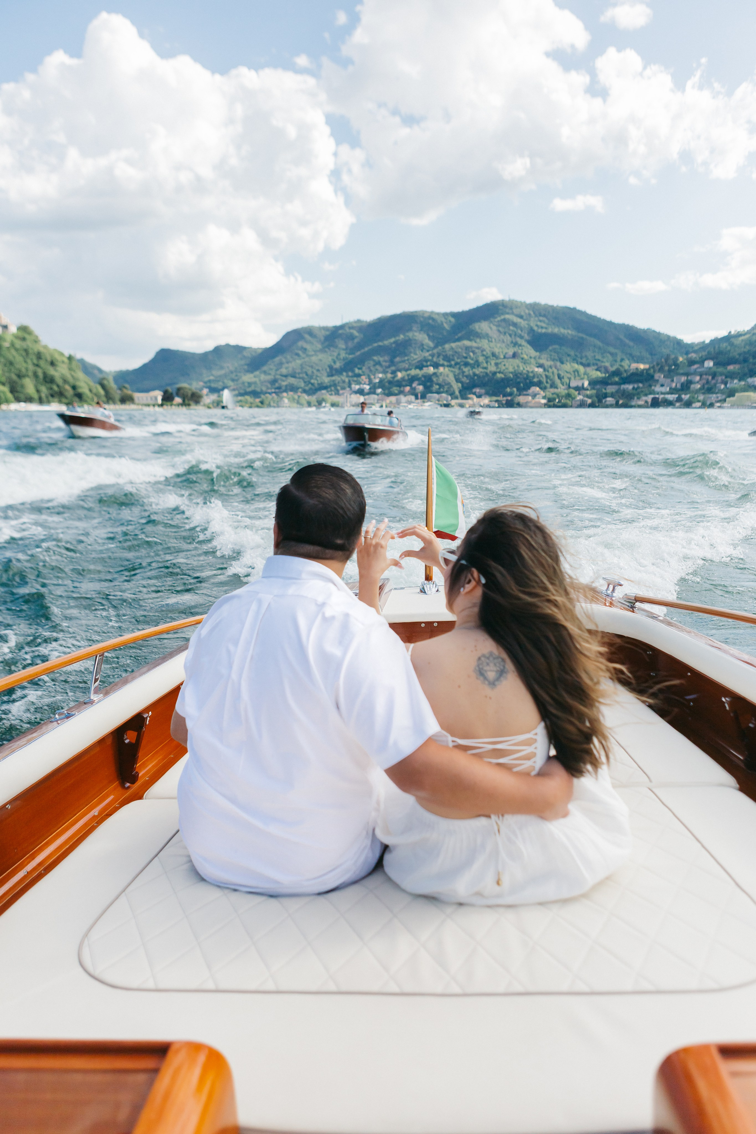 BOAT TRIP ABIGAIL & NICK. Luxury wedding photographer in Italy | Irina Armonia