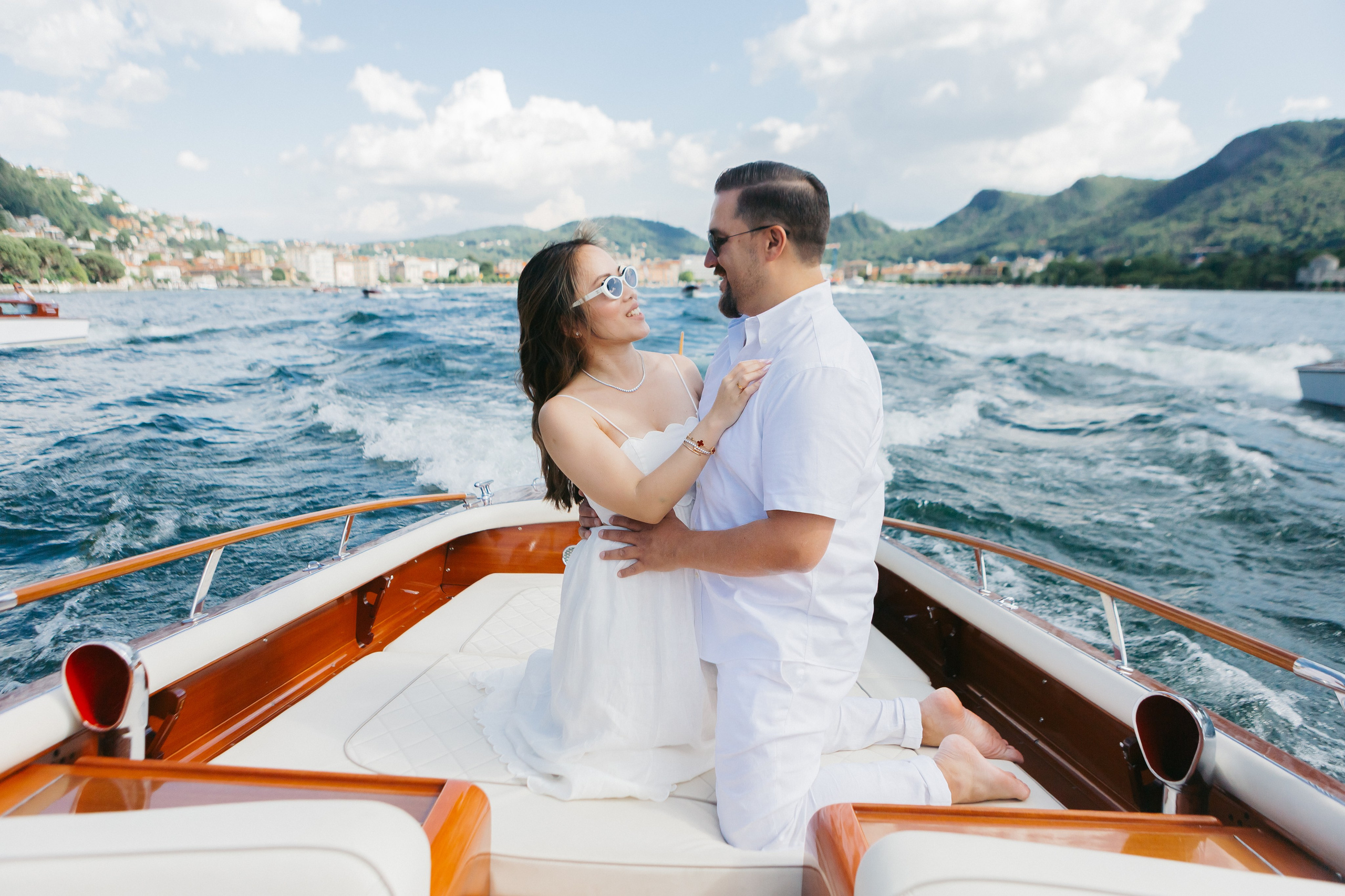 BOAT TRIP ABIGAIL & NICK. Luxury wedding photographer in Italy | Irina Armonia
