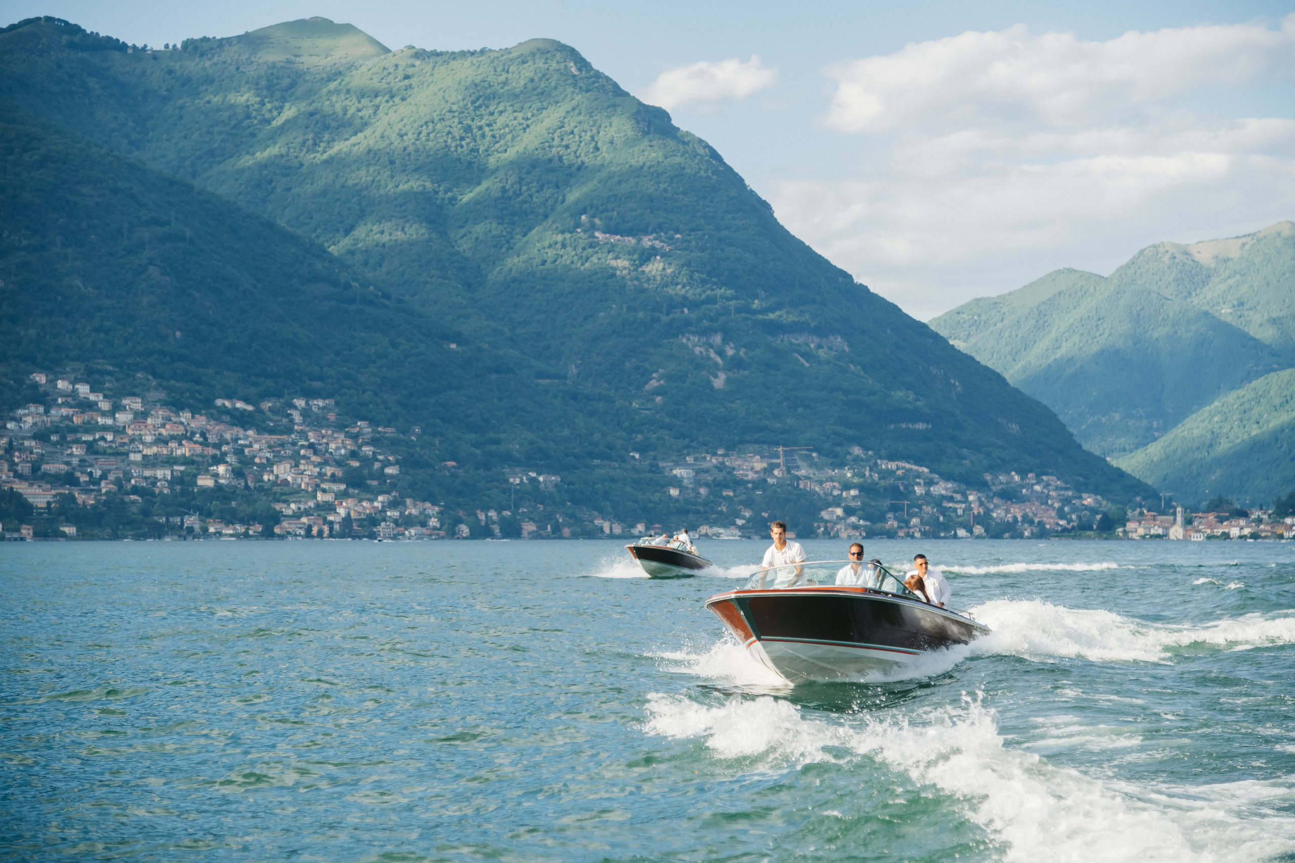 BOAT TRIP ABIGAIL & NICK. Luxury wedding photographer in Italy | Irina Armonia