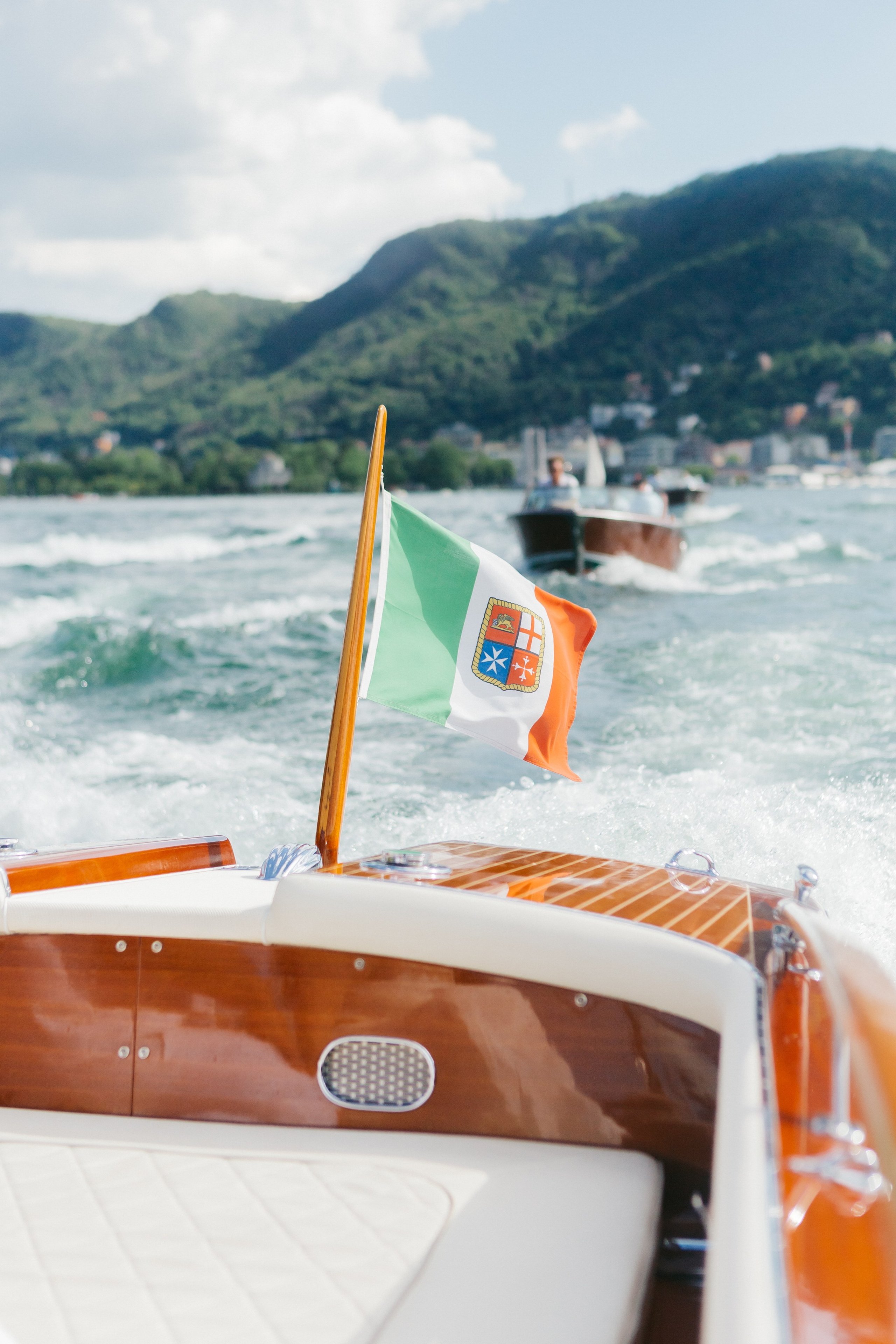 BOAT TRIP ABIGAIL & NICK. Luxury wedding photographer in Italy | Irina Armonia