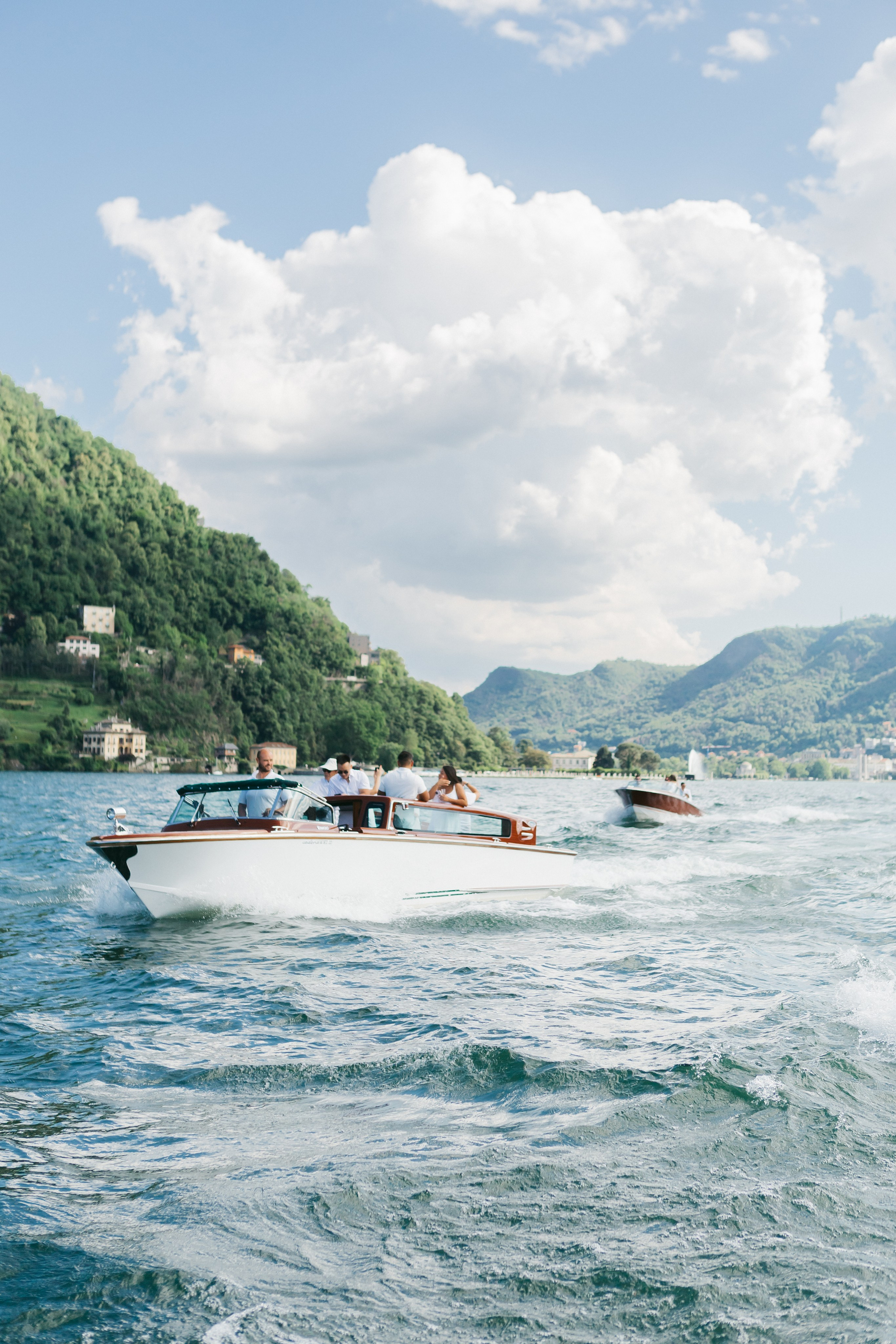 BOAT TRIP ABIGAIL & NICK. Luxury wedding photographer in Italy | Irina Armonia