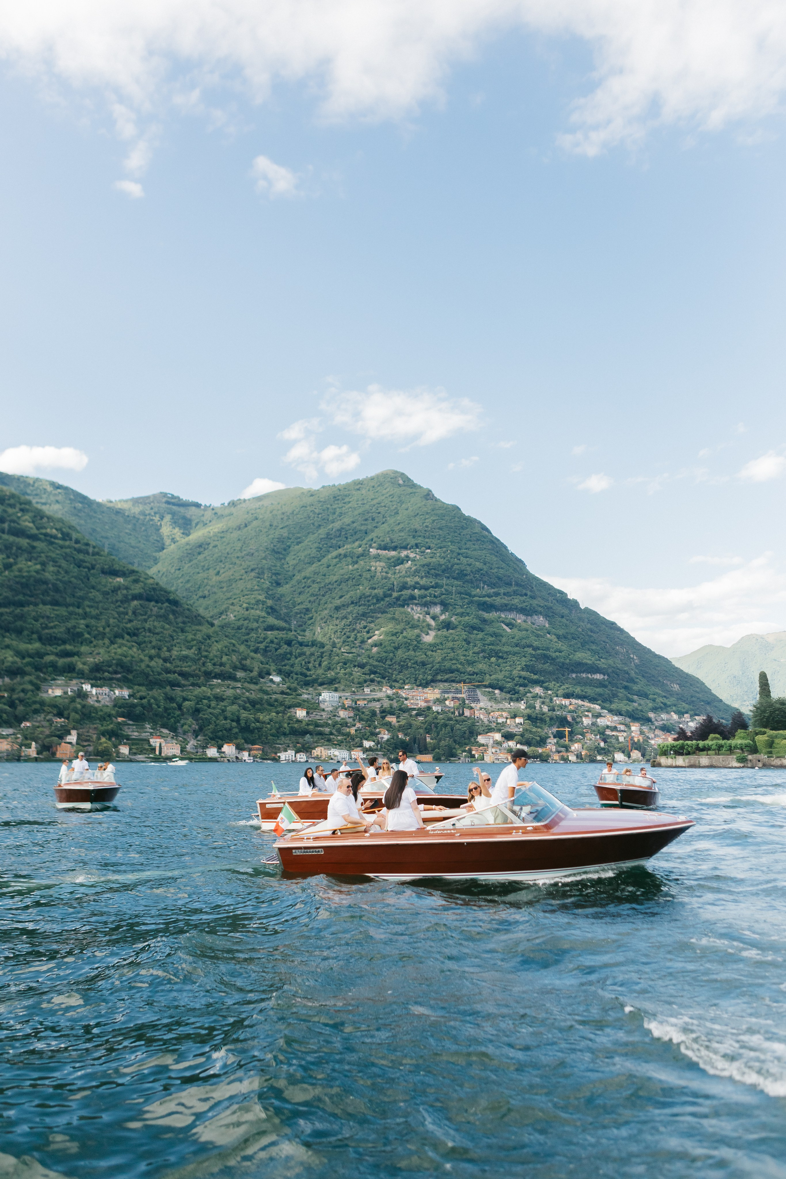 BOAT TRIP ABIGAIL & NICK. Luxury wedding photographer in Italy | Irina Armonia