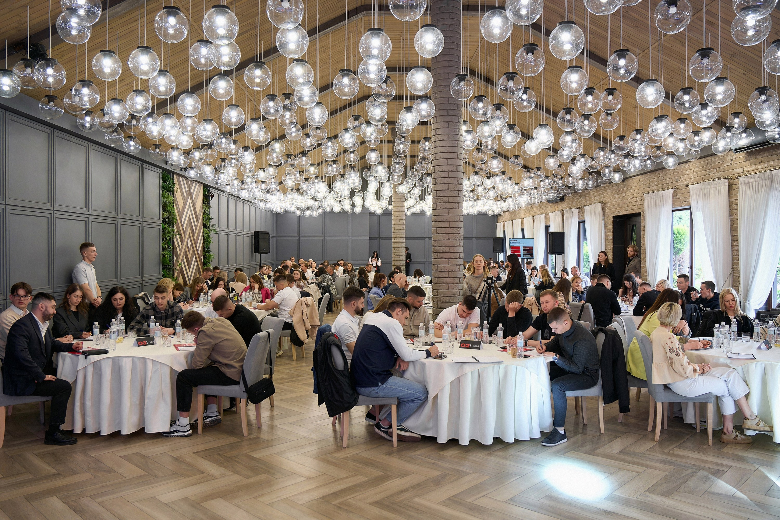 Стратегічна сесія Андрія Пивоварова. Avocado Film — фото та відео зйомка