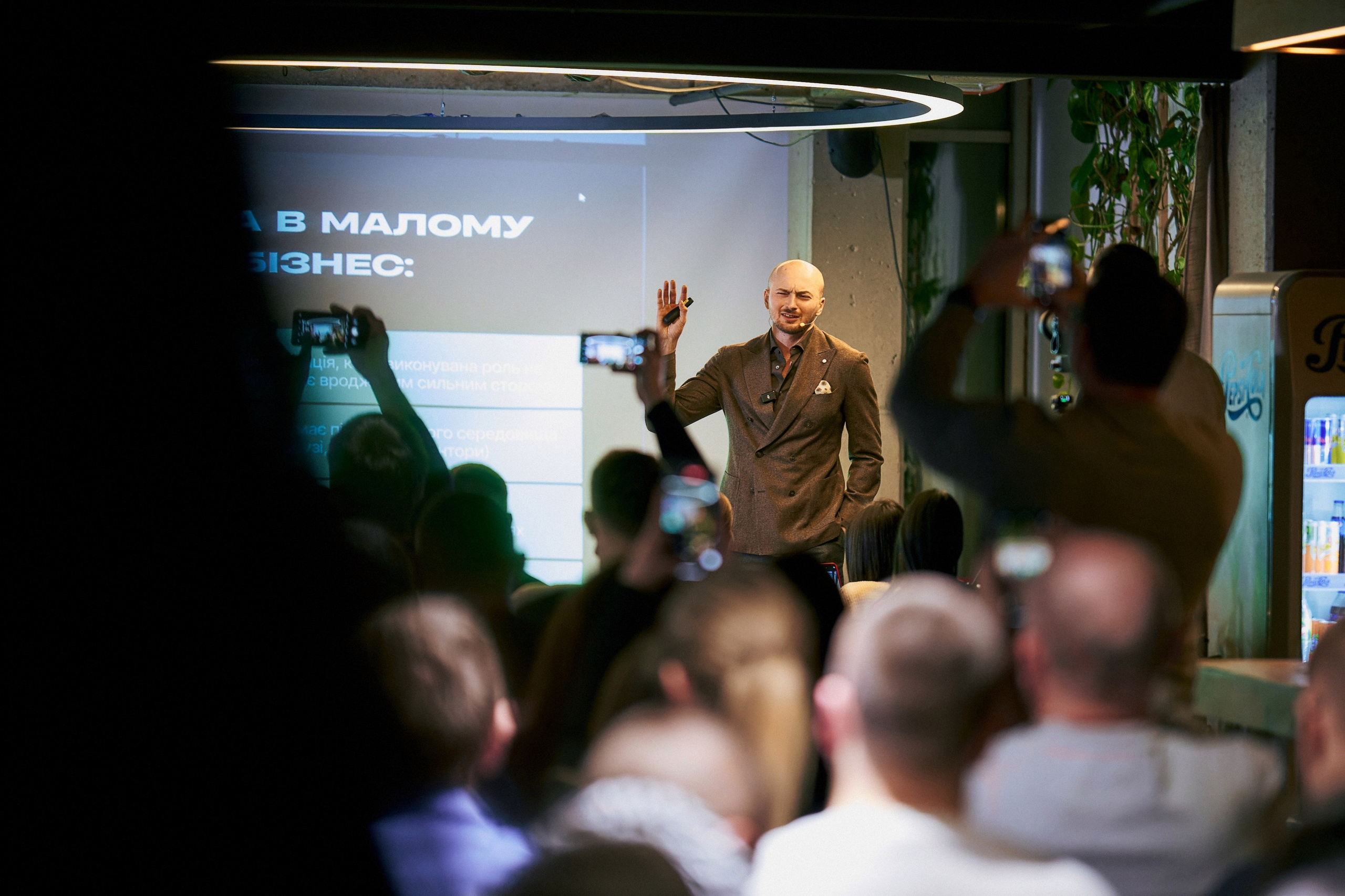 Майстер клас в Cherdak Space. Avocado Film — фото та відео зйомка