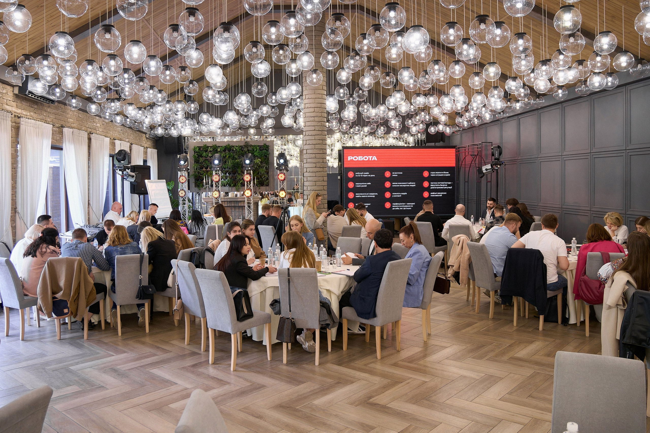 Стратегічна сесія Андрія Пивоварова. Avocado Film — фото та відео зйомка