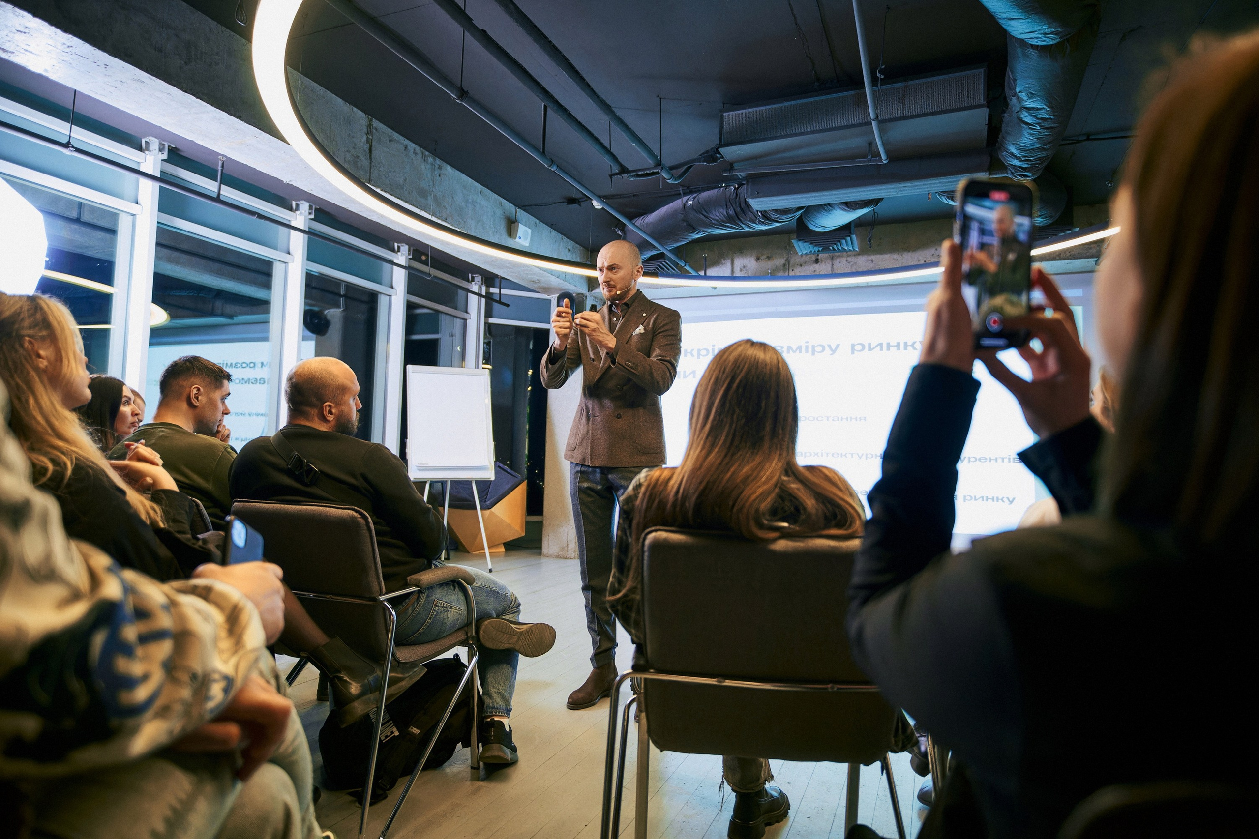 Майстер клас в Cherdak Space. Avocado Film — фото та відео зйомка