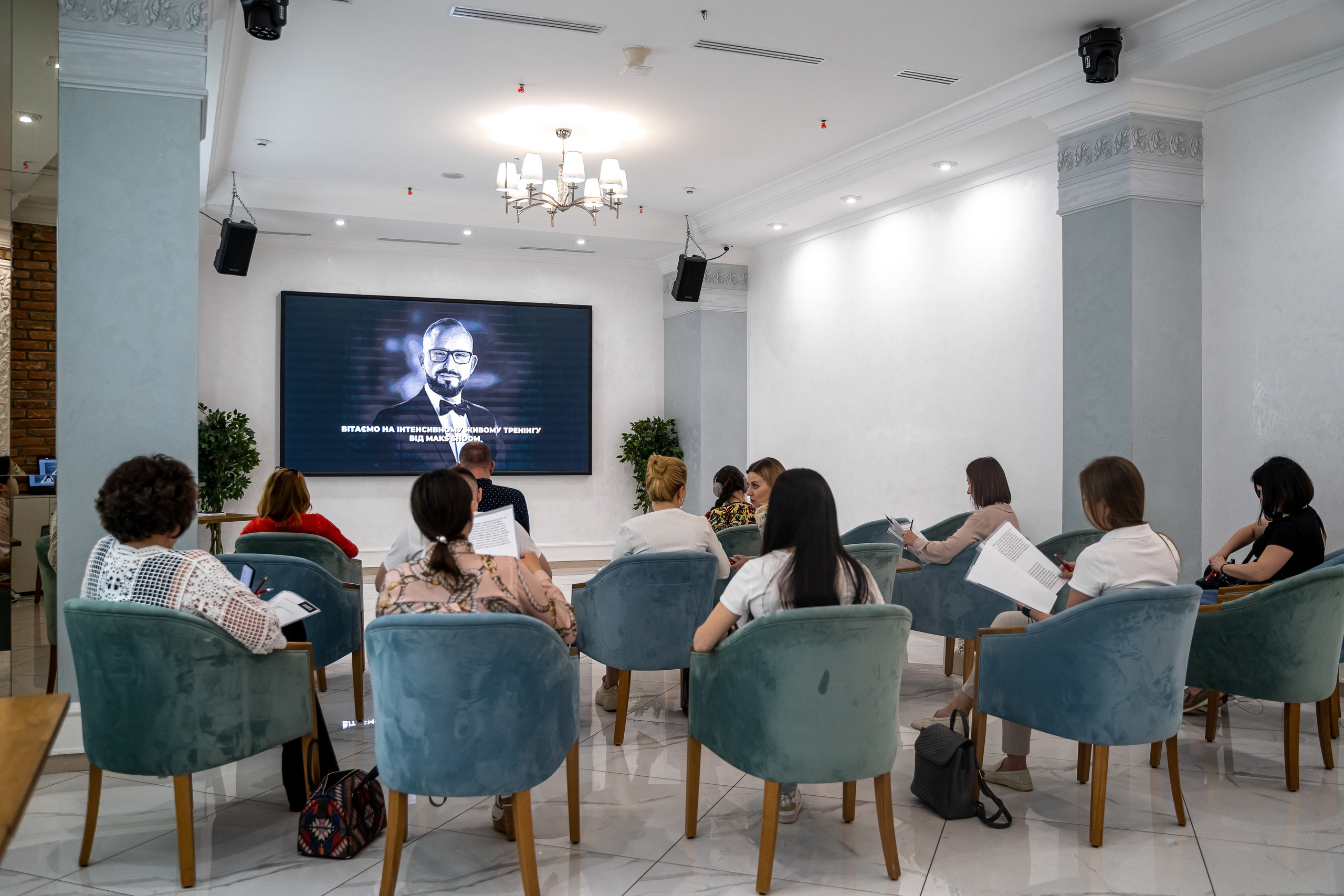 Maks Shom. Avocado Film — фото та відео зйомка