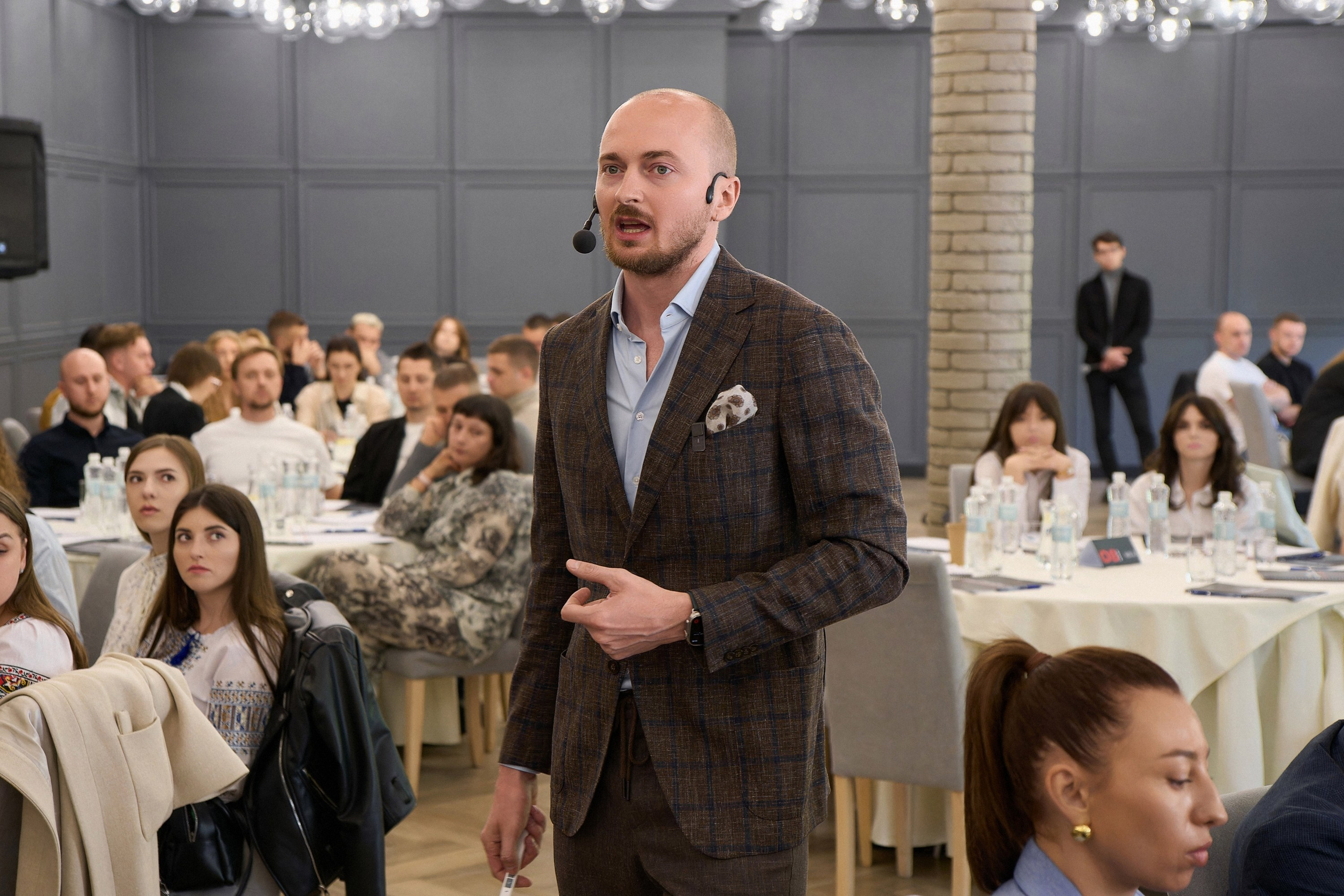 Стратегічна сесія Андрія Пивоварова. Avocado Film — фото та відео зйомка