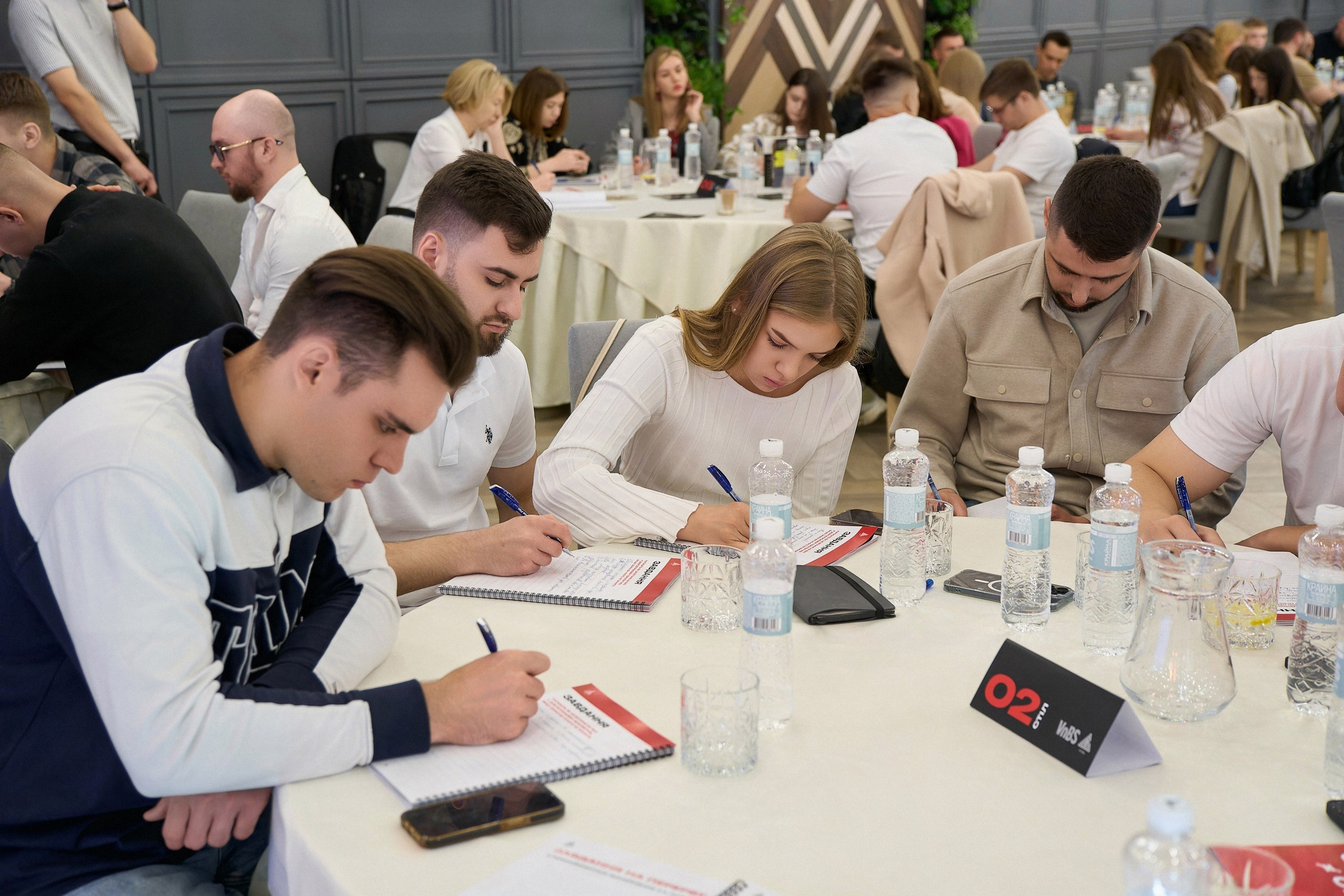 Стратегічна сесія Андрія Пивоварова. Avocado Film — фото та відео зйомка