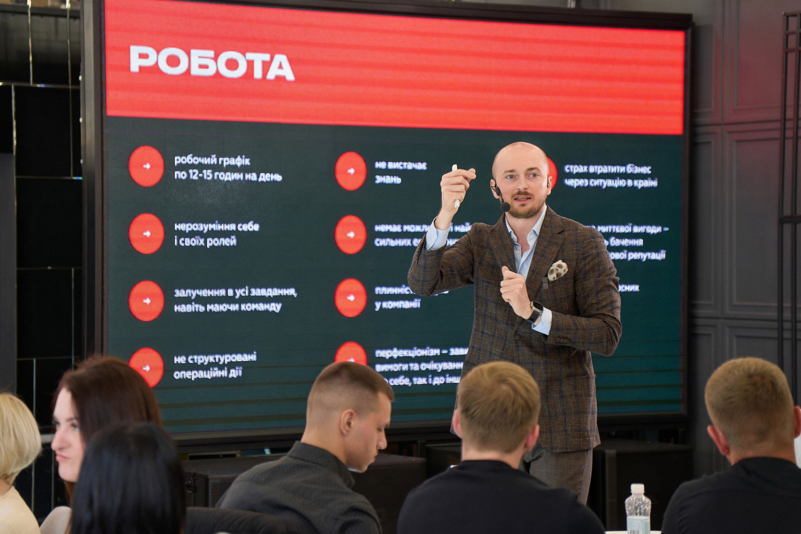 Стратегічна сесія Андрія Пивоварова. Avocado Film — фото та відео зйомка