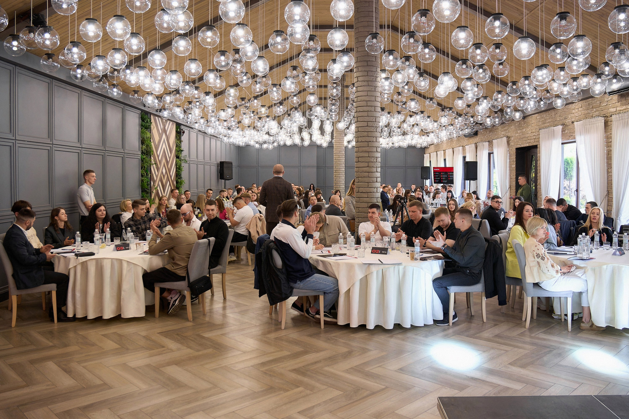 Стратегічна сесія Андрія Пивоварова. Avocado Film — фото та відео зйомка