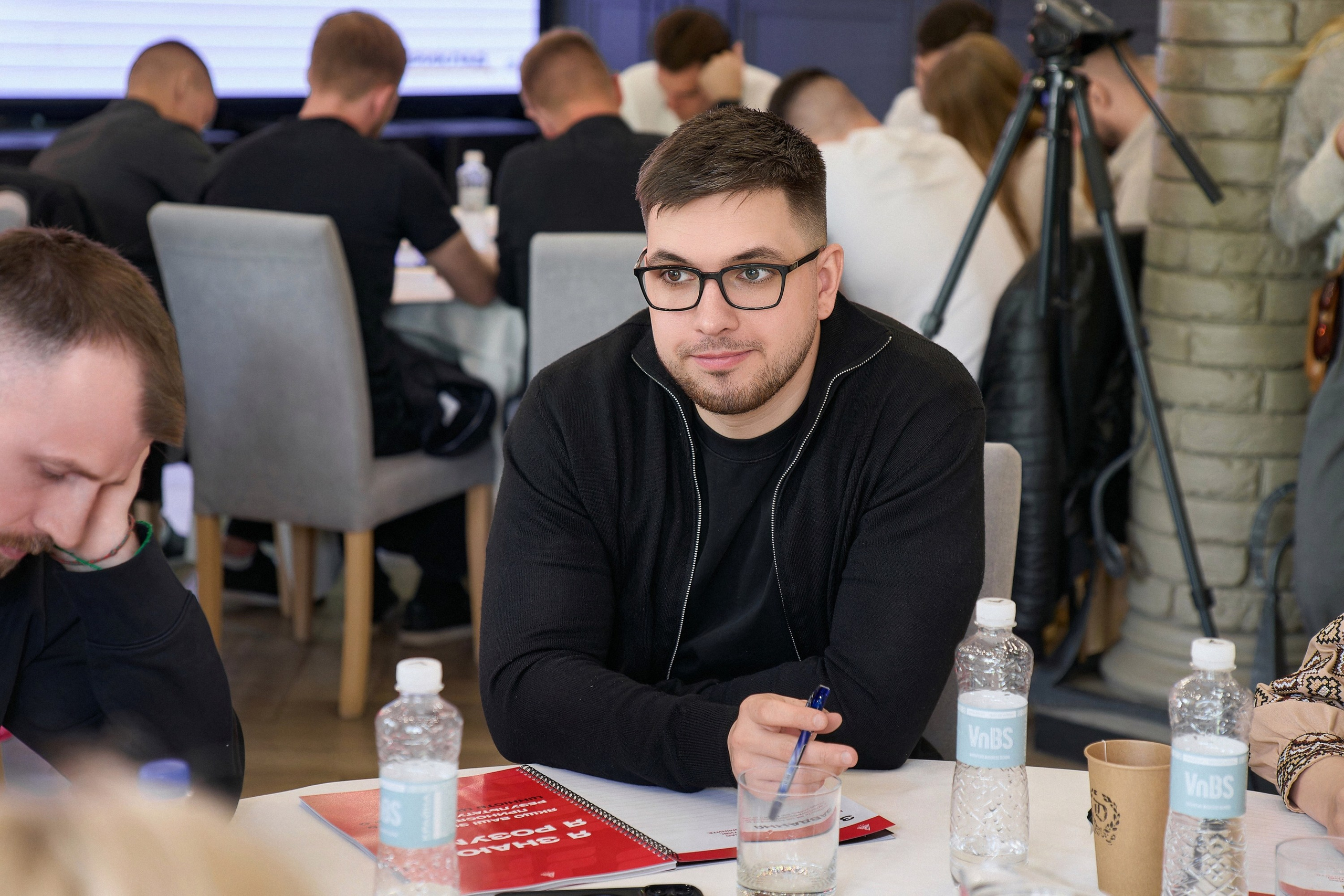 Стратегічна сесія Андрія Пивоварова. Avocado Film — фото та відео зйомка