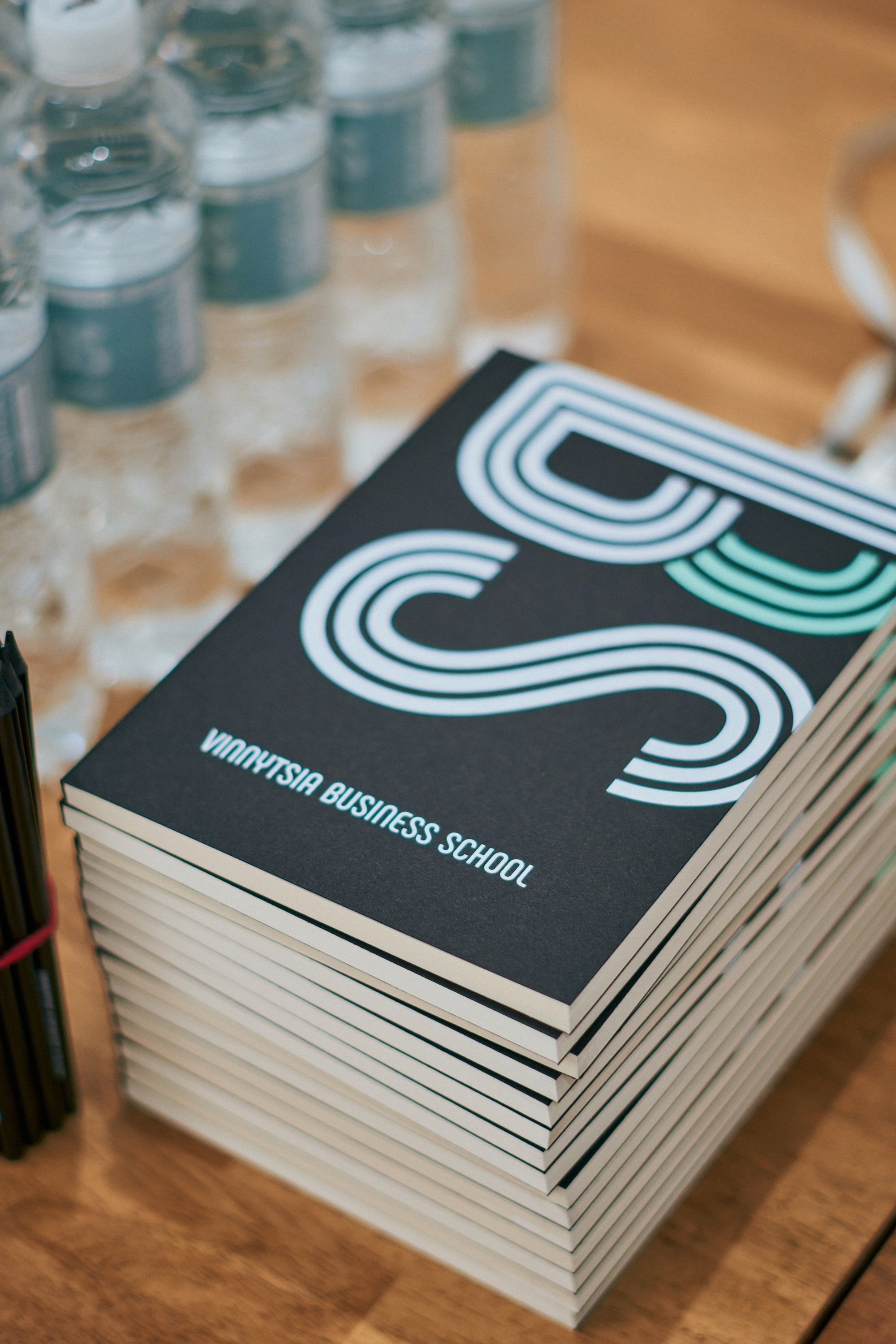 VnBS | Вінницька бізнес-школа. Avocado Film — фото та відео зйомка