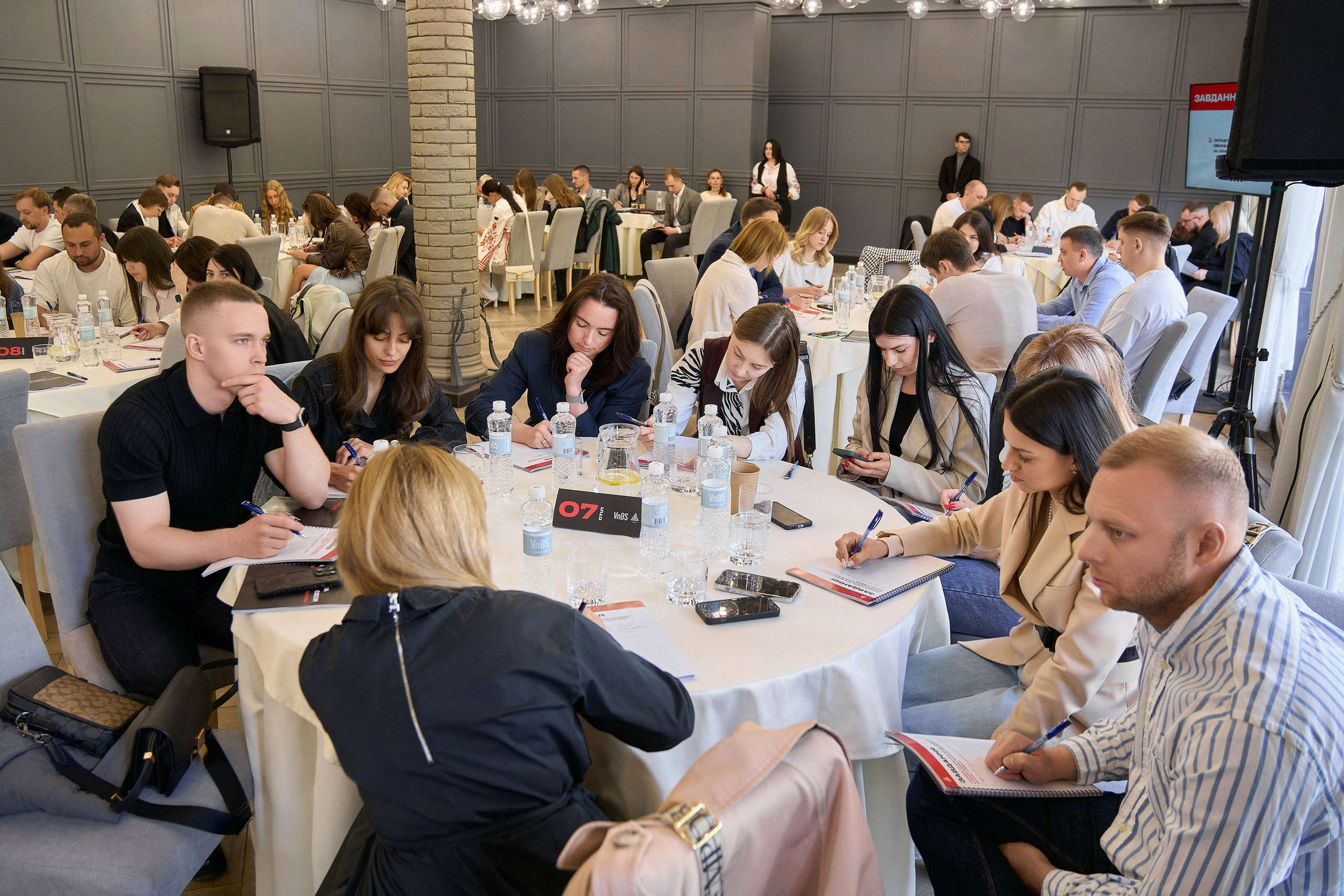 Стратегічна сесія Андрія Пивоварова. Avocado Film — фото та відео зйомка