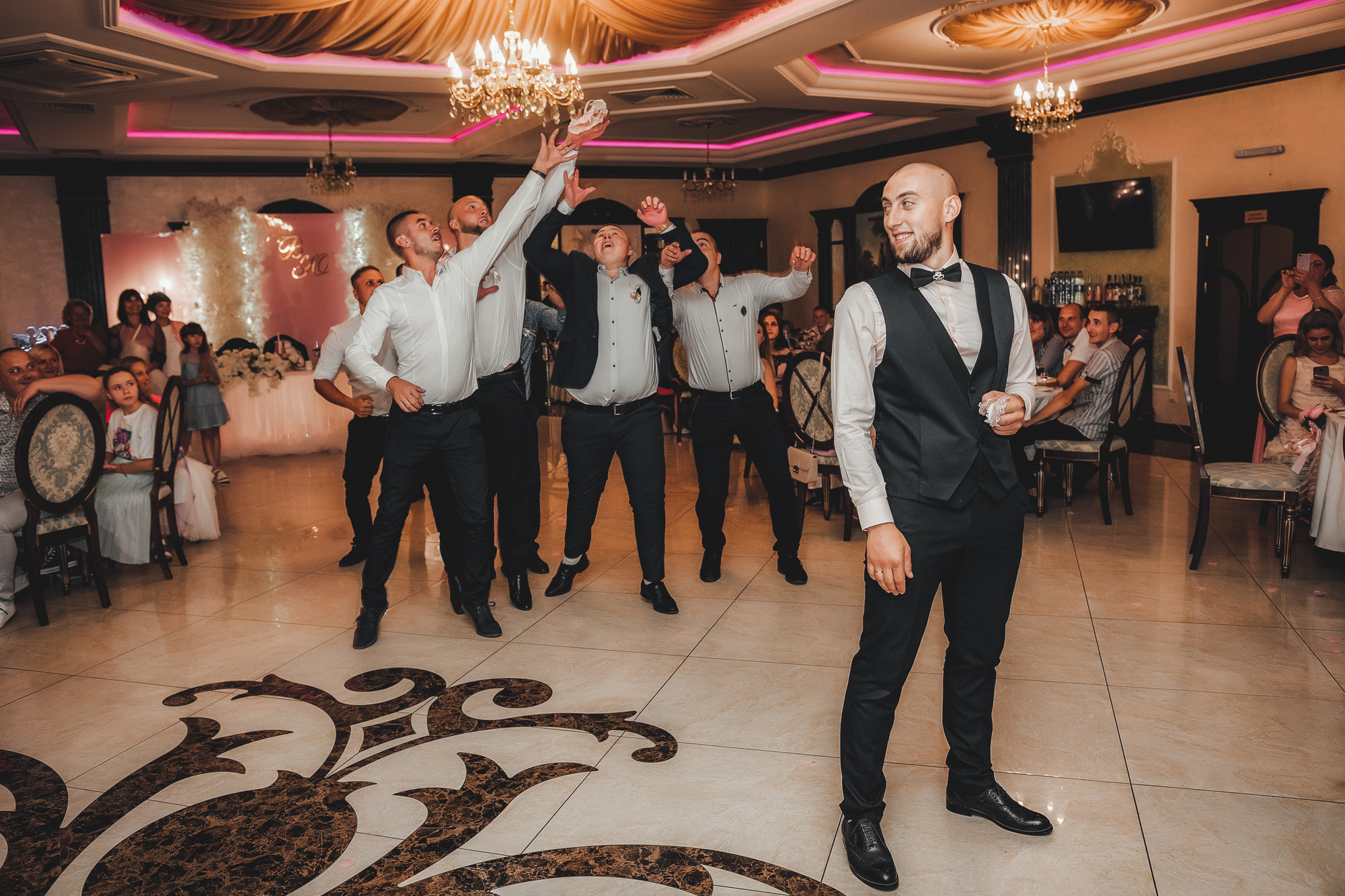 Юлія та В’ячеслав. Avocado Film — фото та відео зйомка