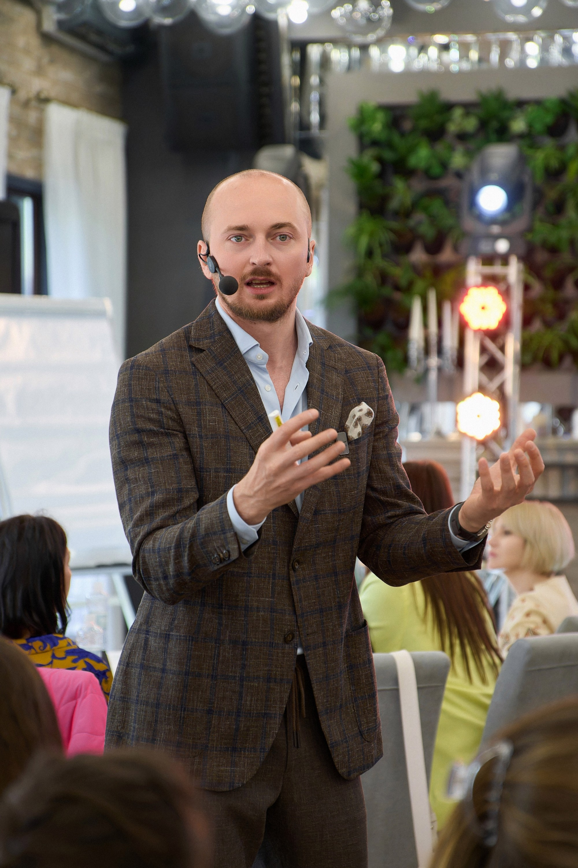 Стратегічна сесія Андрія Пивоварова. Avocado Film — фото та відео зйомка