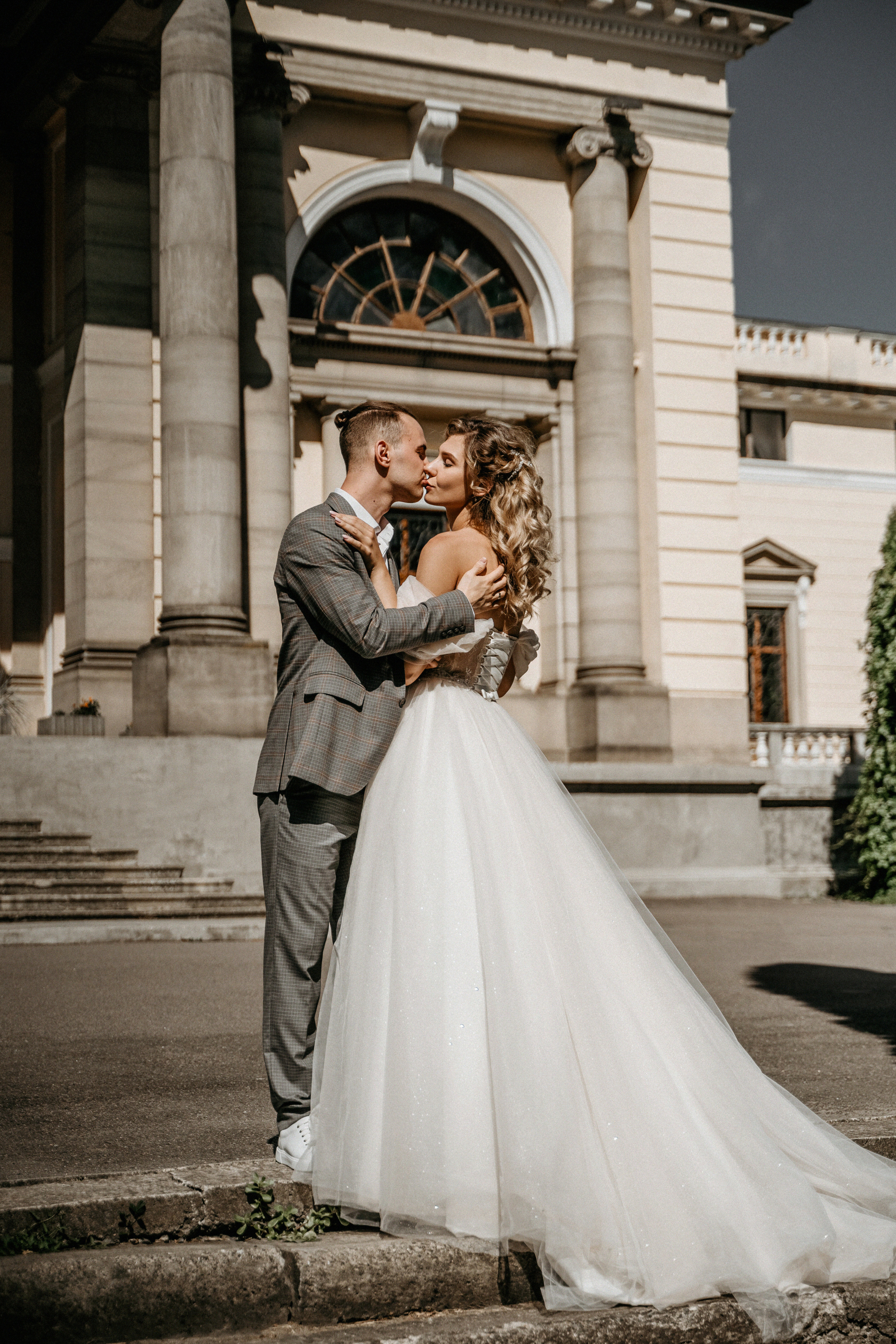 Олександр та Ірина. Avocado Film — фото та відео зйомка