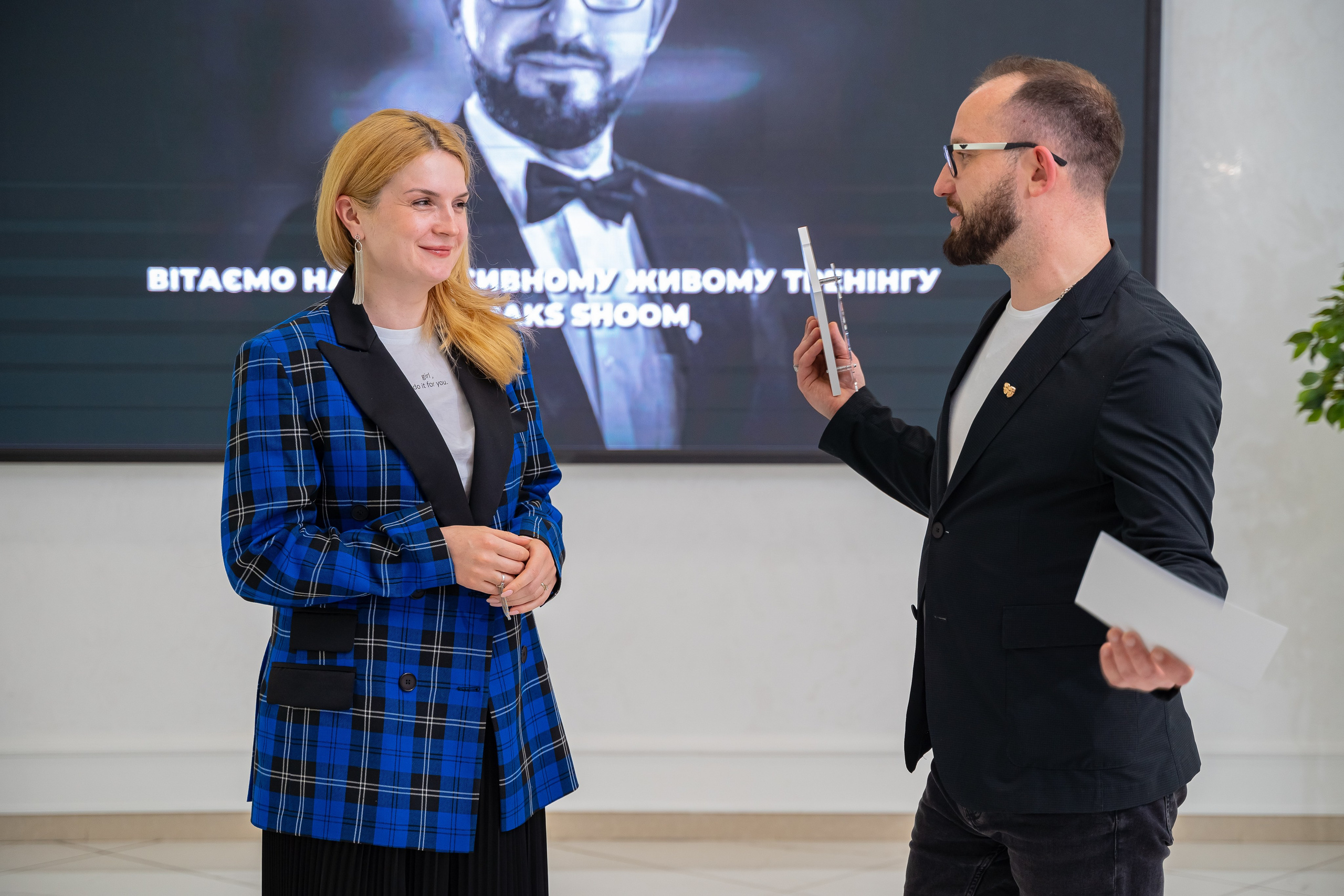 Maks Shom. Avocado Film — фото та відео зйомка