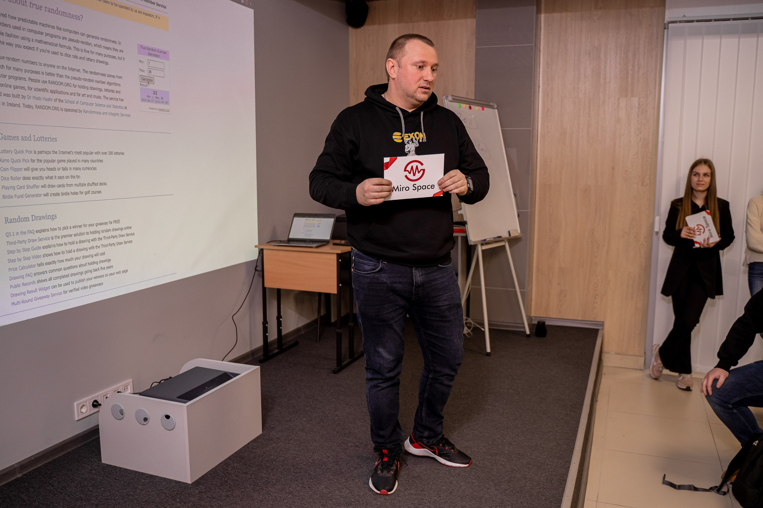 Exon - Miro Spase. Avocado Film — фото та відео зйомка