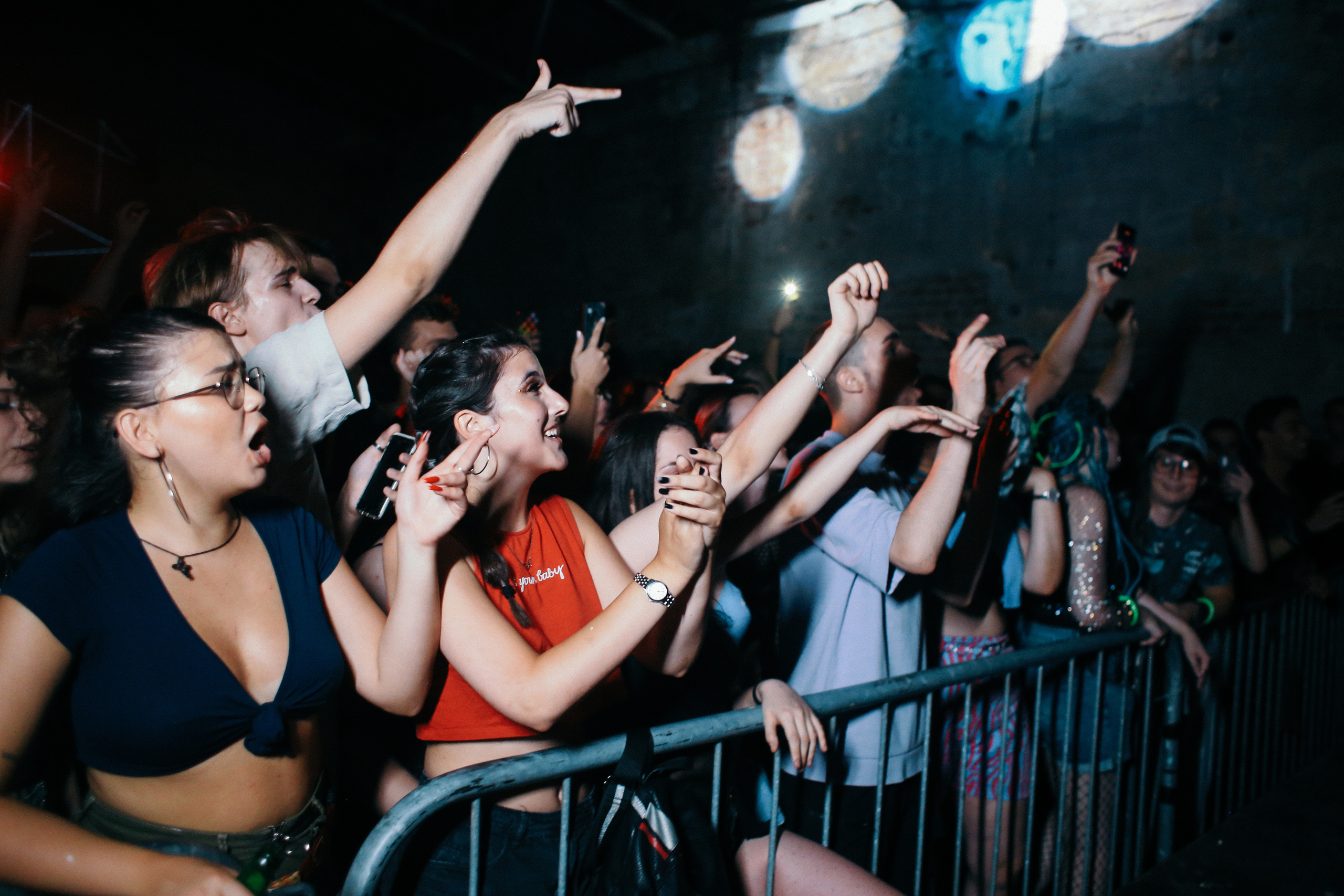 Parties. Magnum Roman Photographer