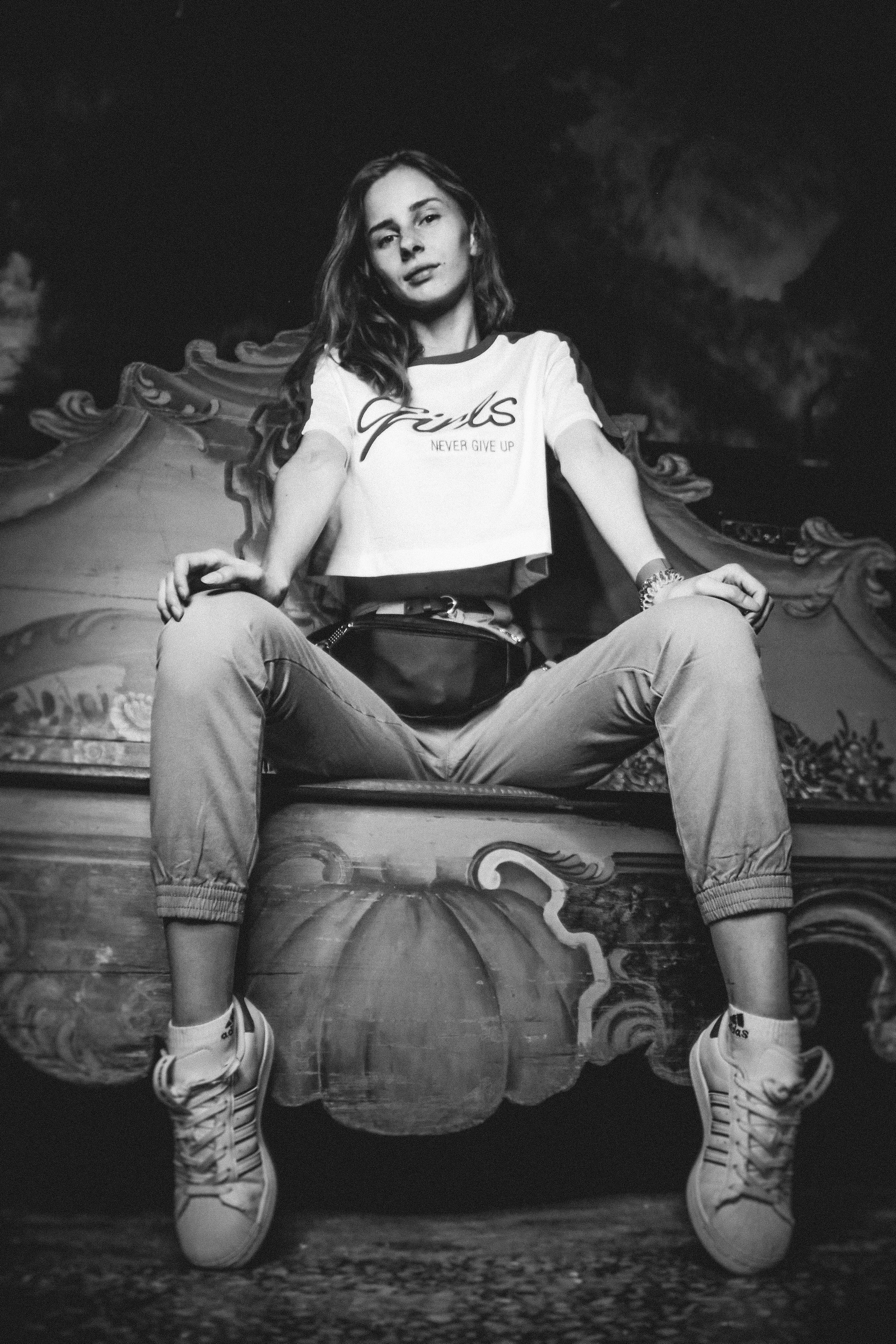 Parties. Magnum Roman Photographer