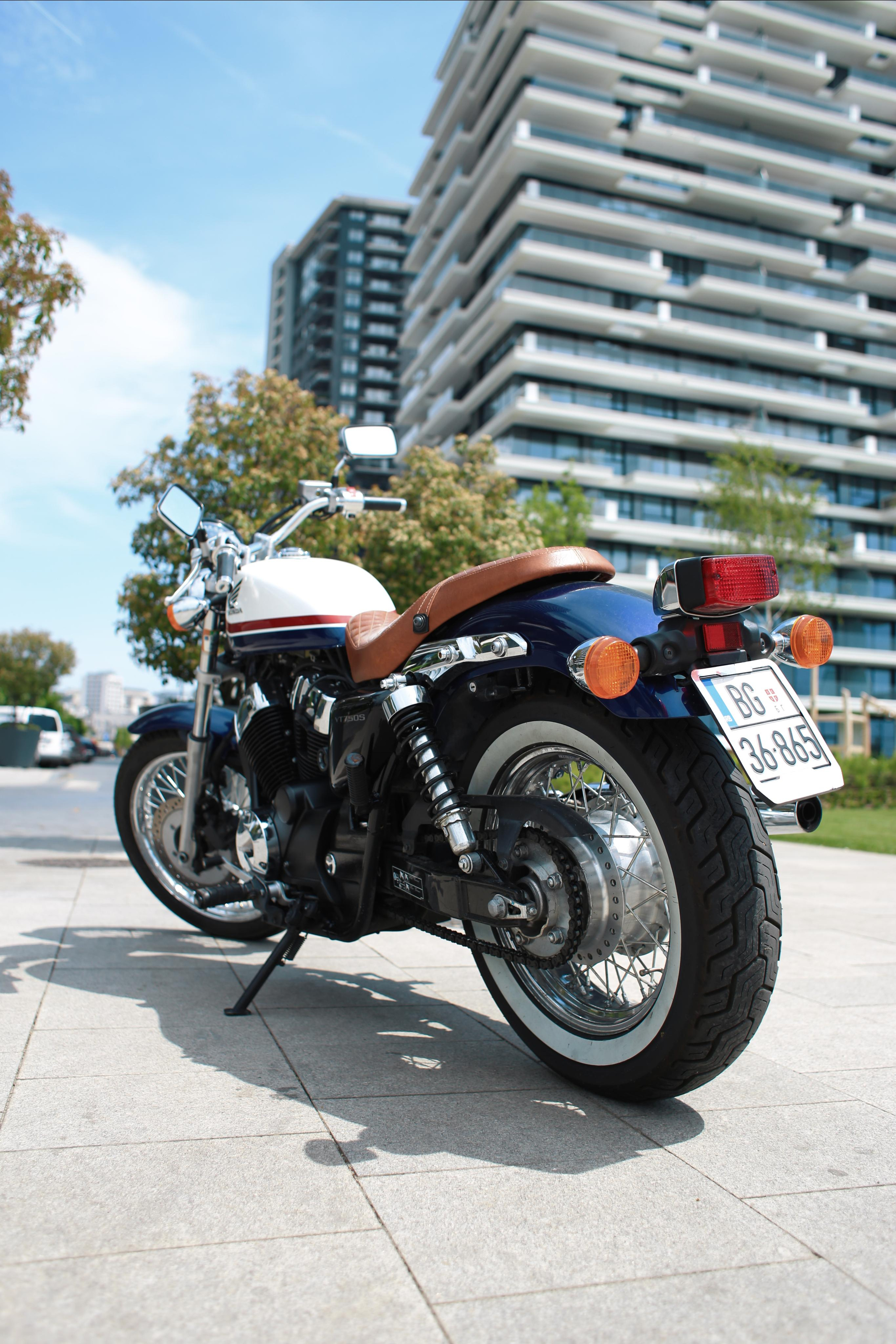 Cars. Magnum Roman Photographer