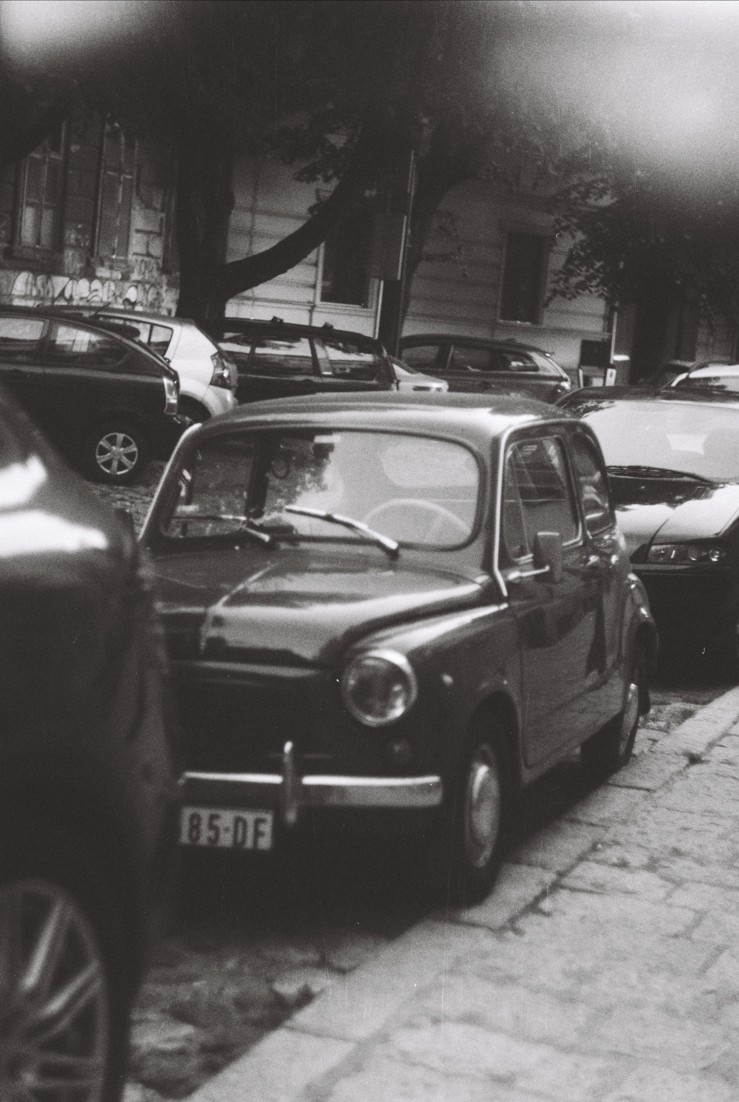 35 mm. Magnum Roman Photographer