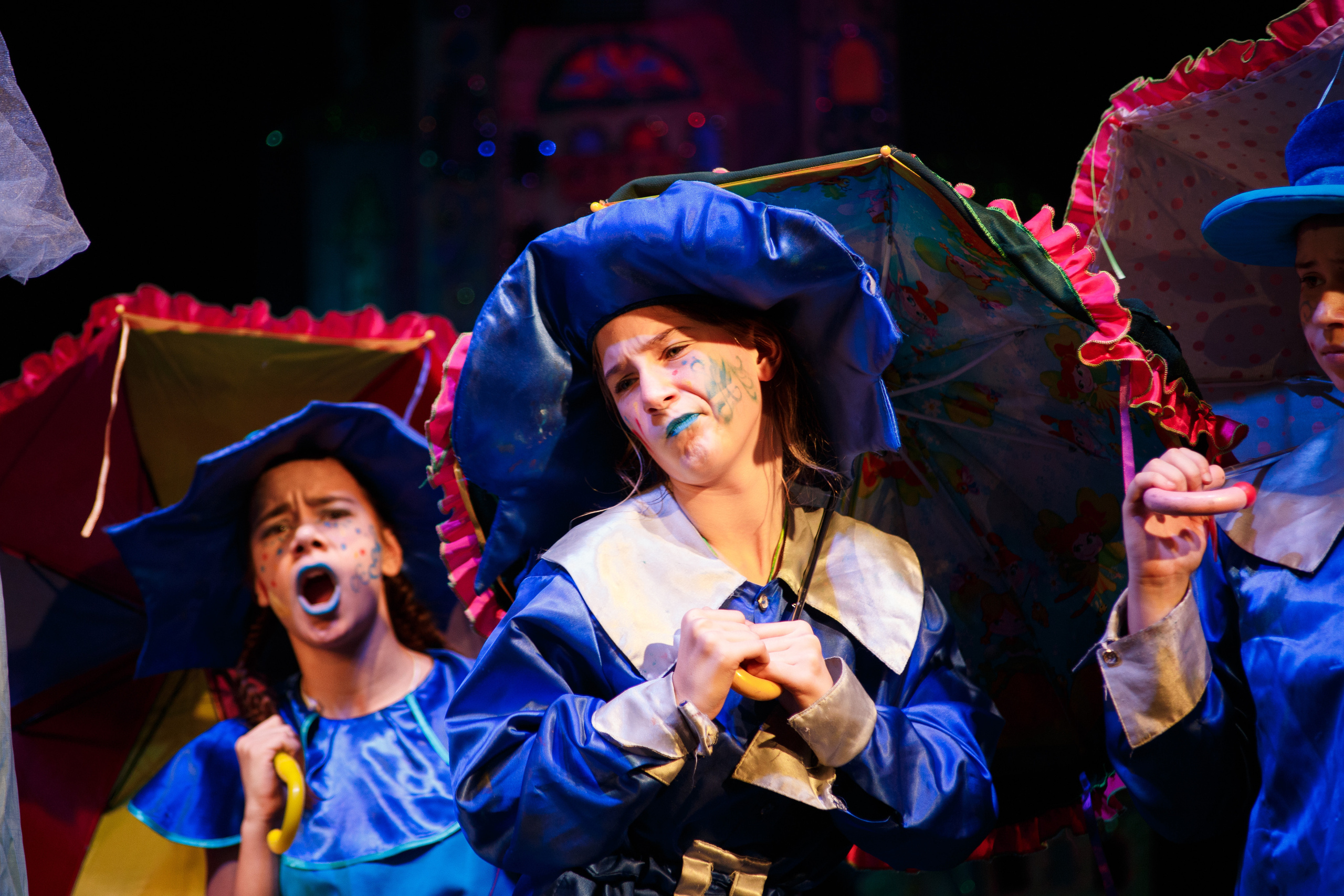 Театр «Сорванцы». Волшебник Изумрудного города. Фото • Видео • Аэросъемка • Контент для бизнеса