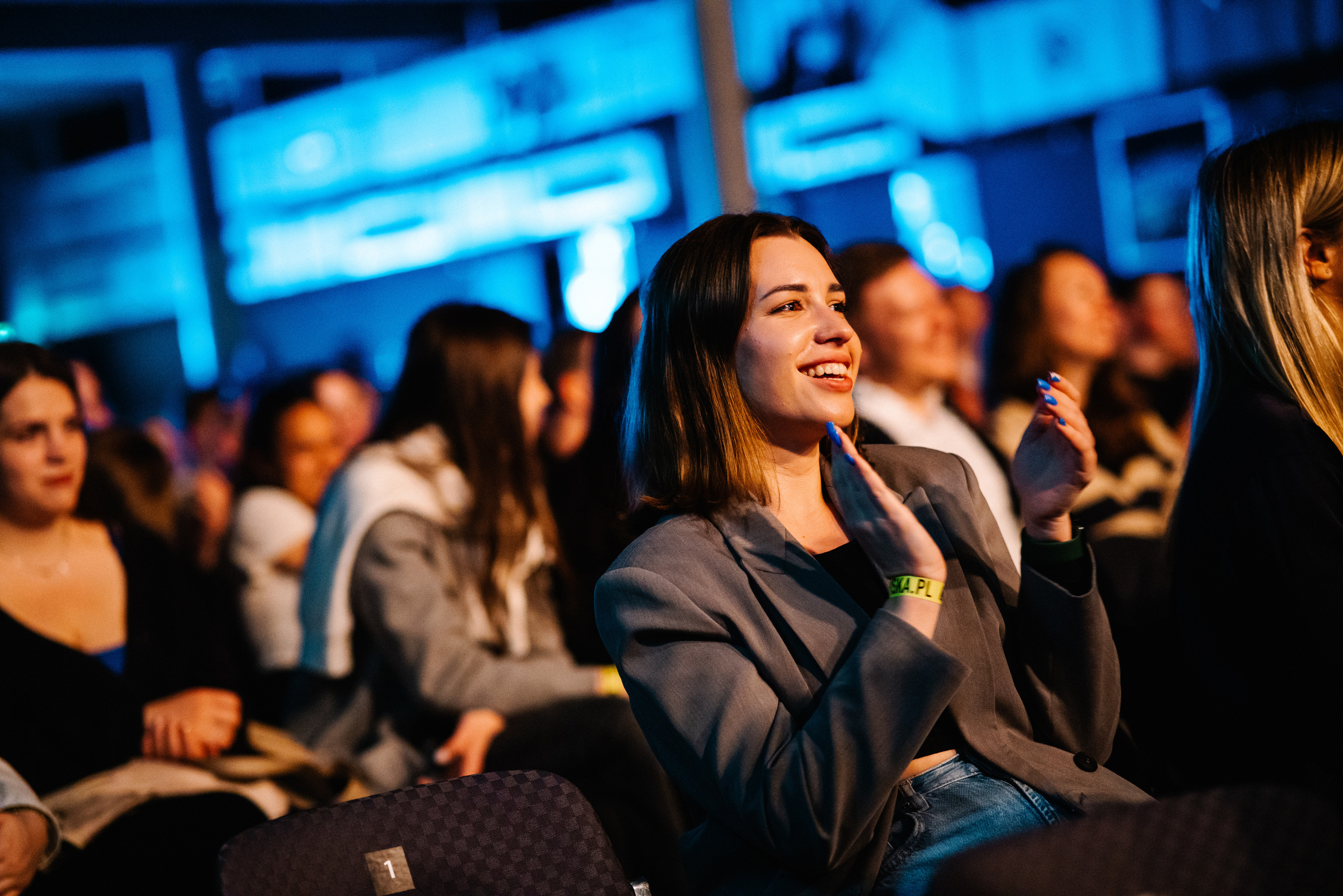 Пожежа. Frankfurt — Batschkapp. Photo • Video • Production • Aerial • Media Creation