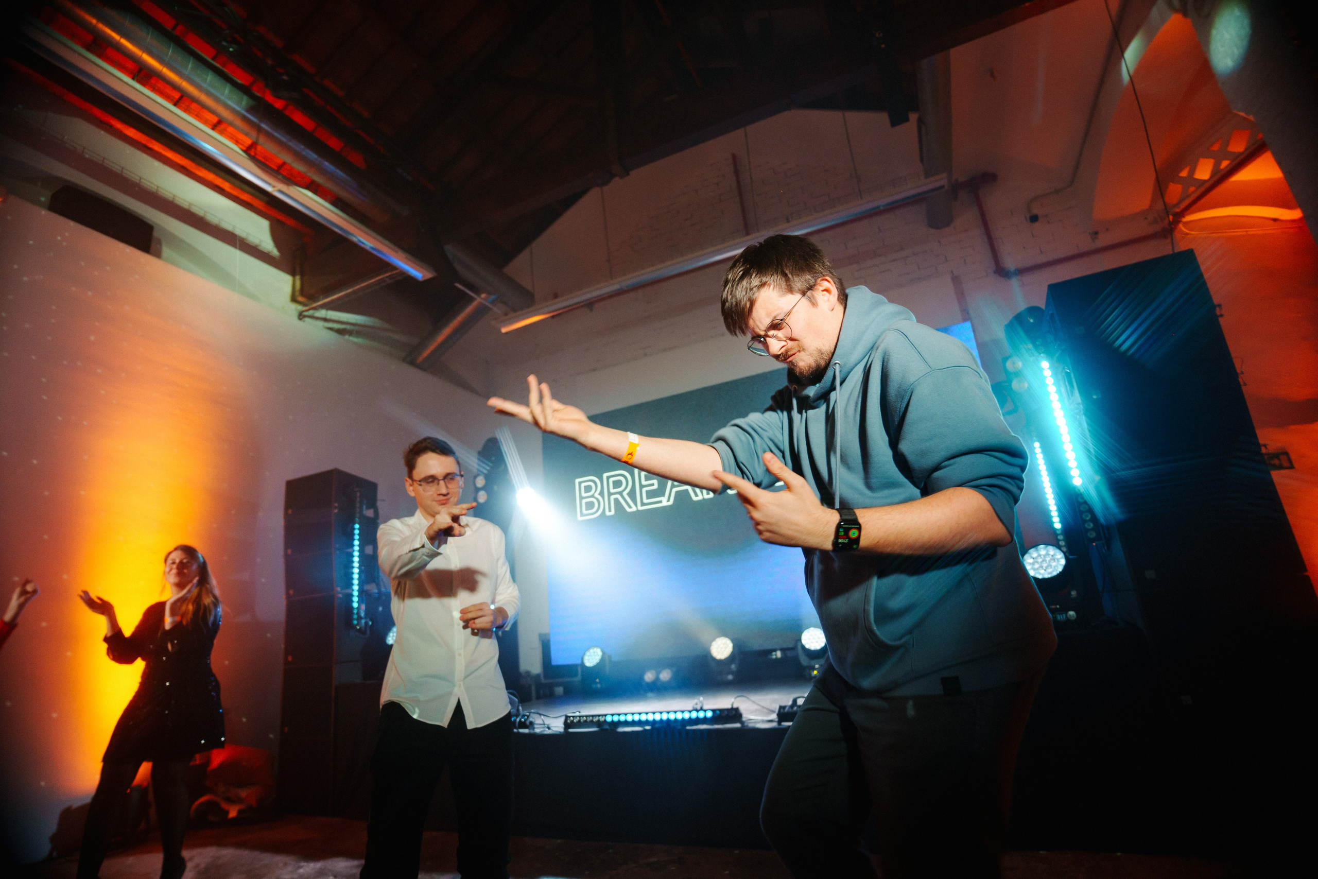 Barcelona — We shine together. Foto • Video • Produktion • Luftbildaufnahmen • Erstellung von Medien