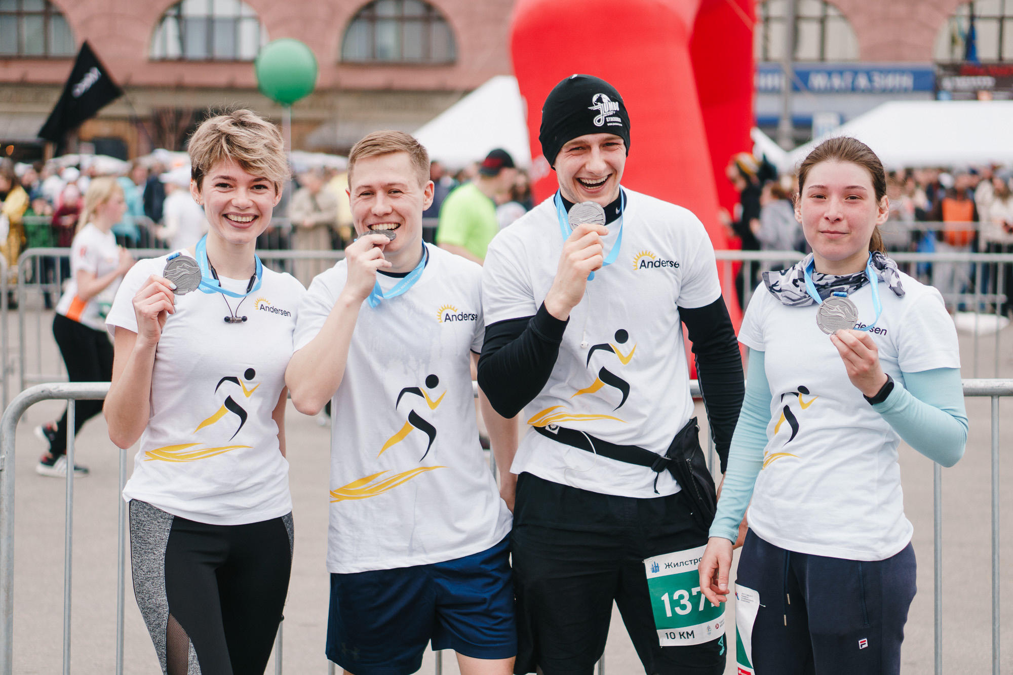 Жилстрой Марафон. Фото • Відео • Аерозйомка • Контент для бізнесу