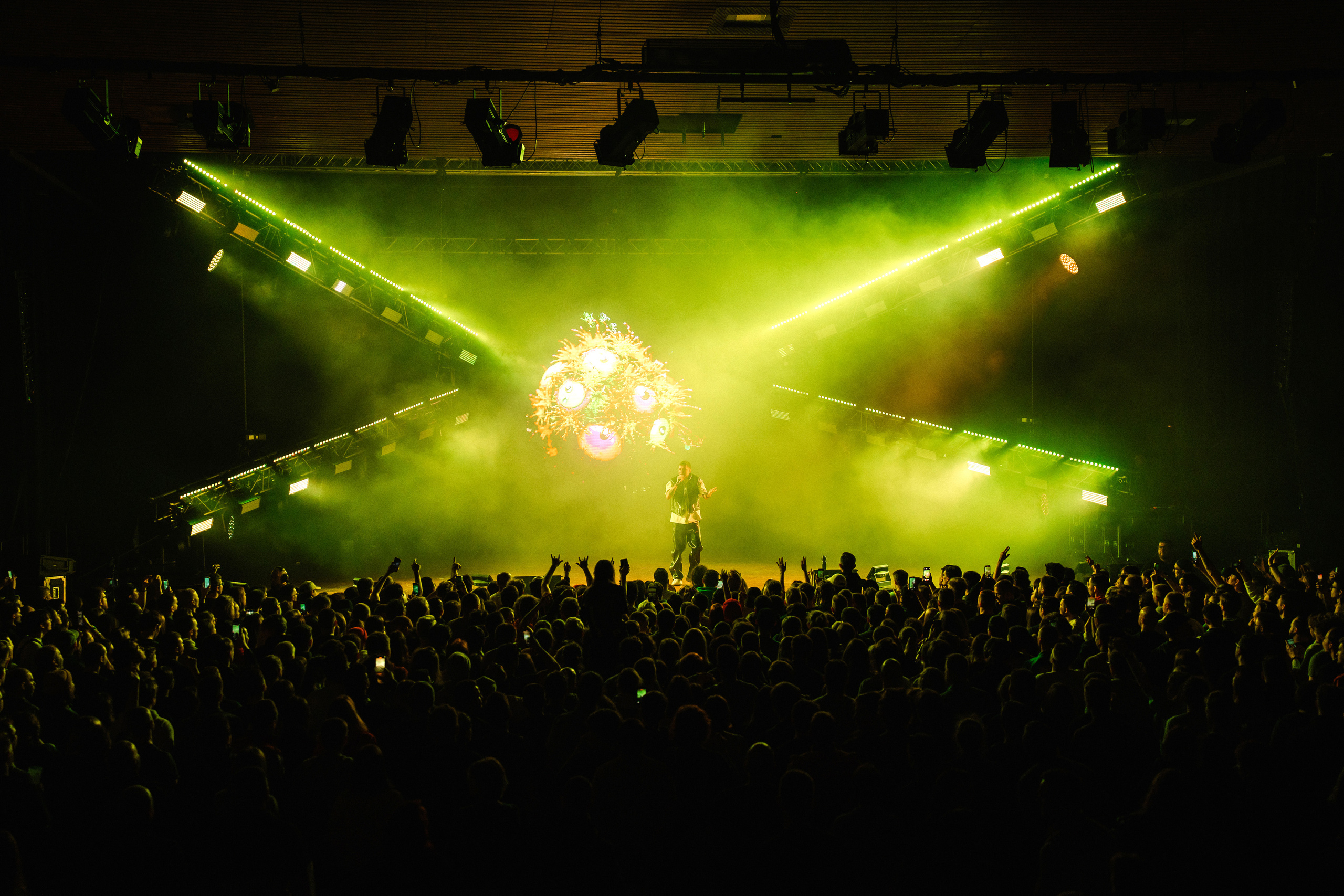 Oxxxymiron. Фото • Відео • Аерозйомка • Контент для бізнесу