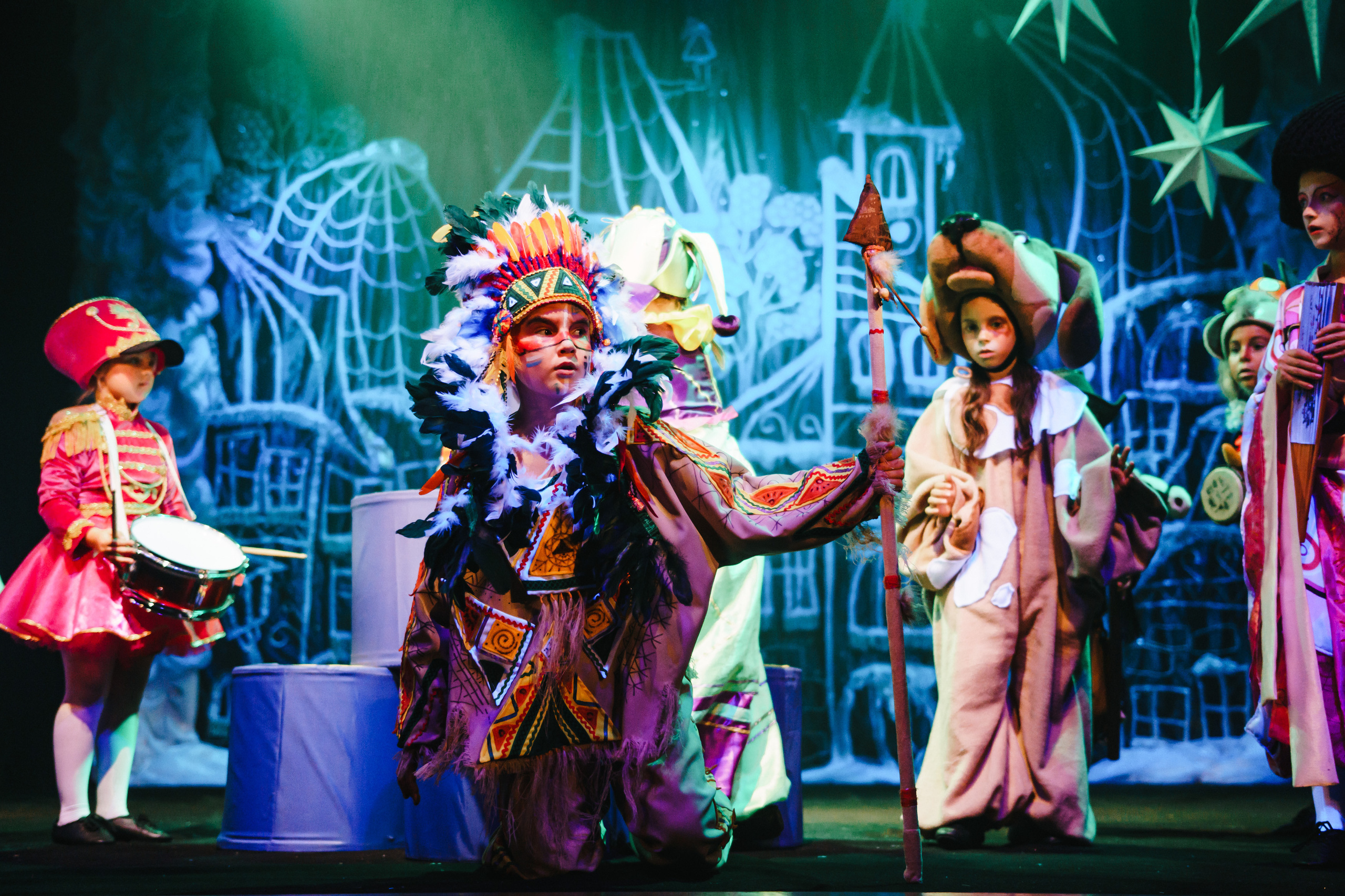 Театр «Сорванцы». Голубая стрела. Фото • Видео • Аэросъемка • Контент для бизнеса