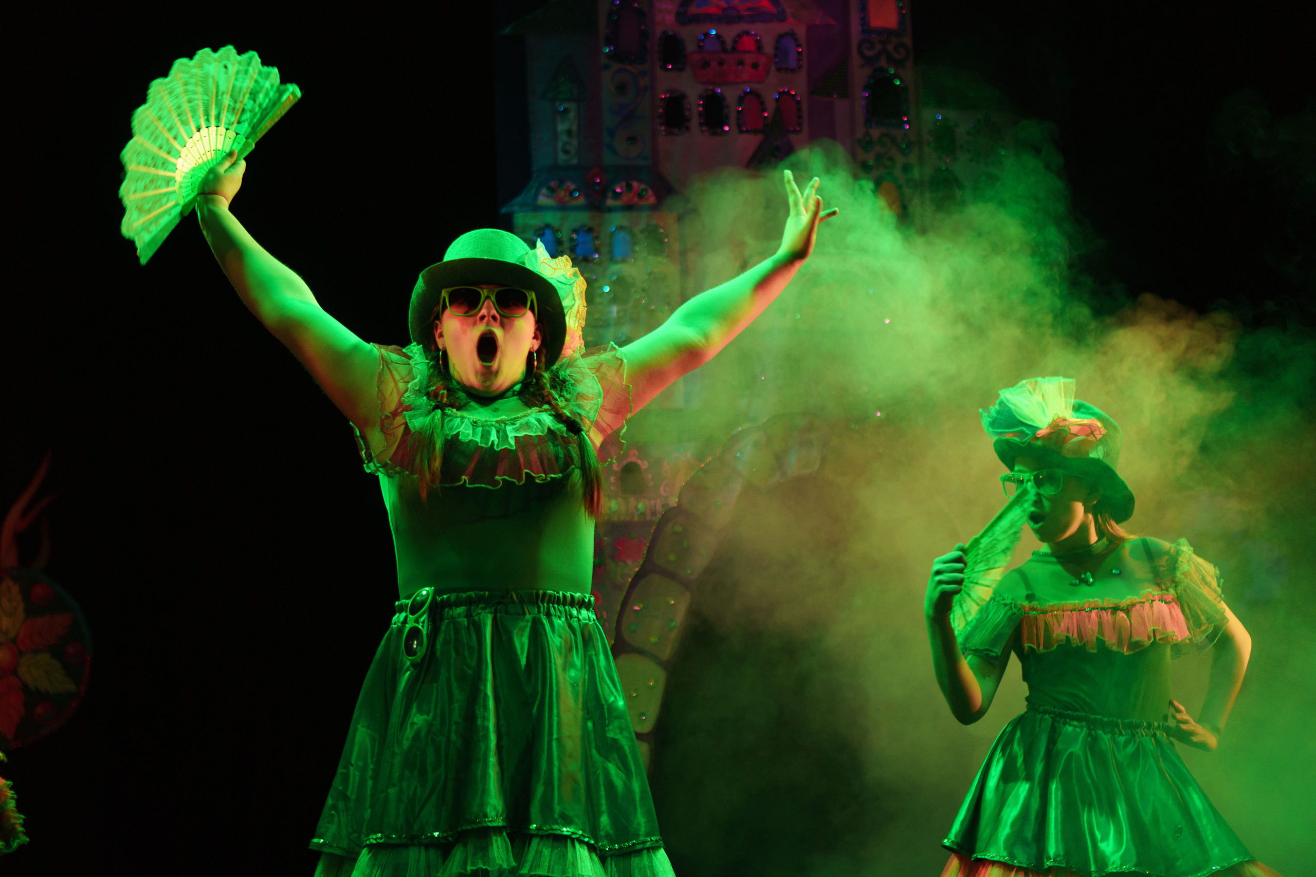 Театр «Сорванцы». Волшебник Изумрудного города. Фото • Видео • Аэросъемка • Контент для бизнеса