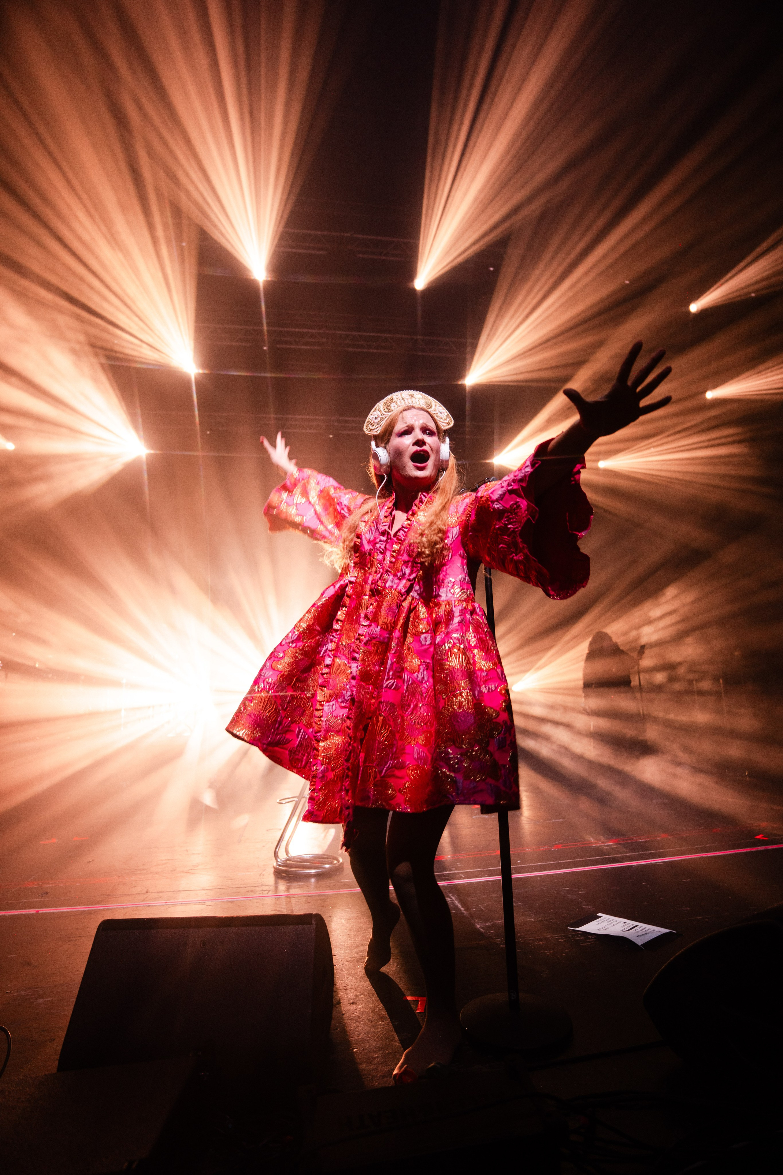 ИNОЙ — Монеточка. Frankfurt — Jahrhunderthalle. Фото • Видео • Аэросъемка • Контент для бизнеса