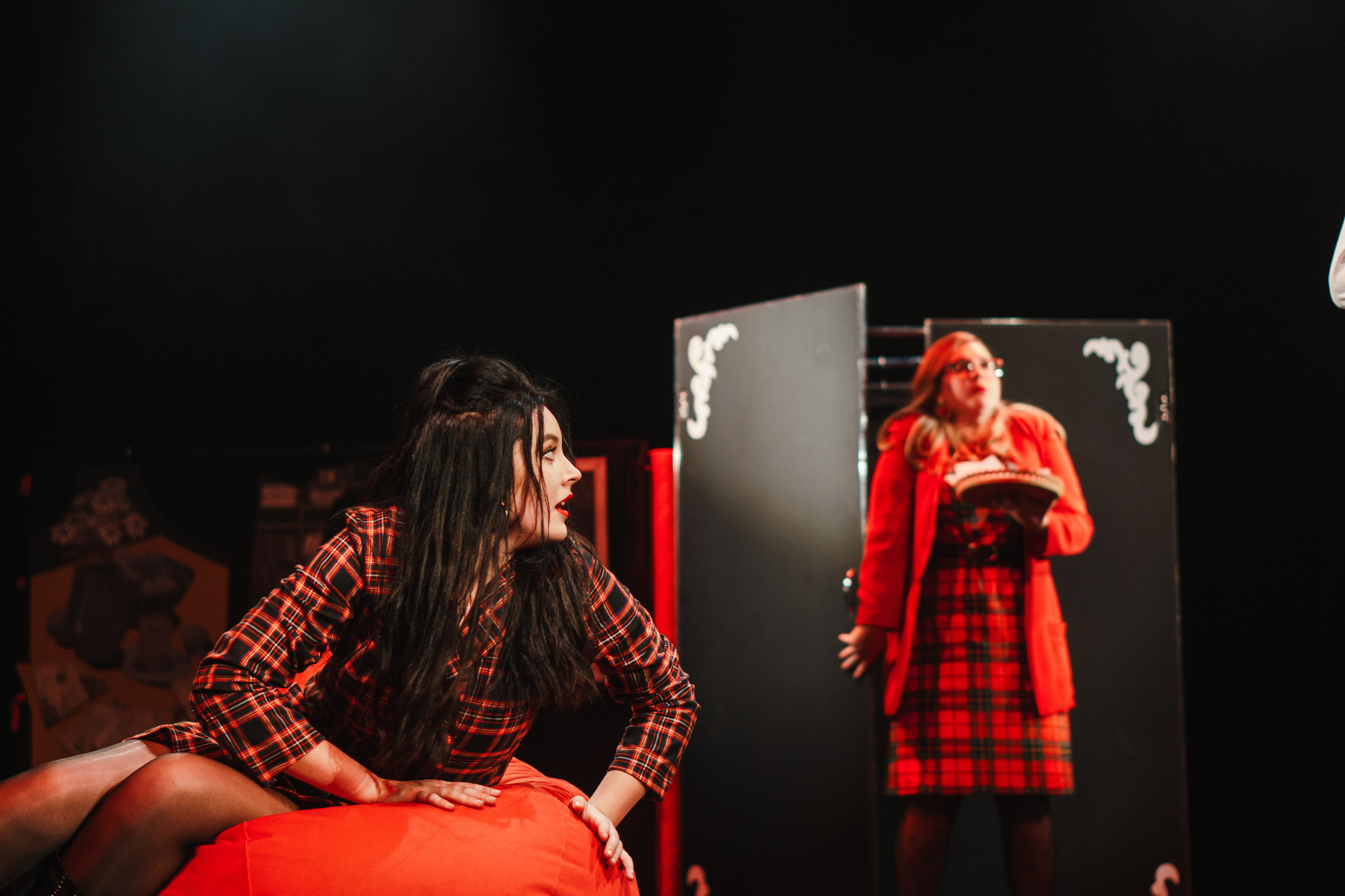 Театр «Сорванцы». Три плюс Кот. Фото • Видео • Аэросъемка • Контент для бизнеса