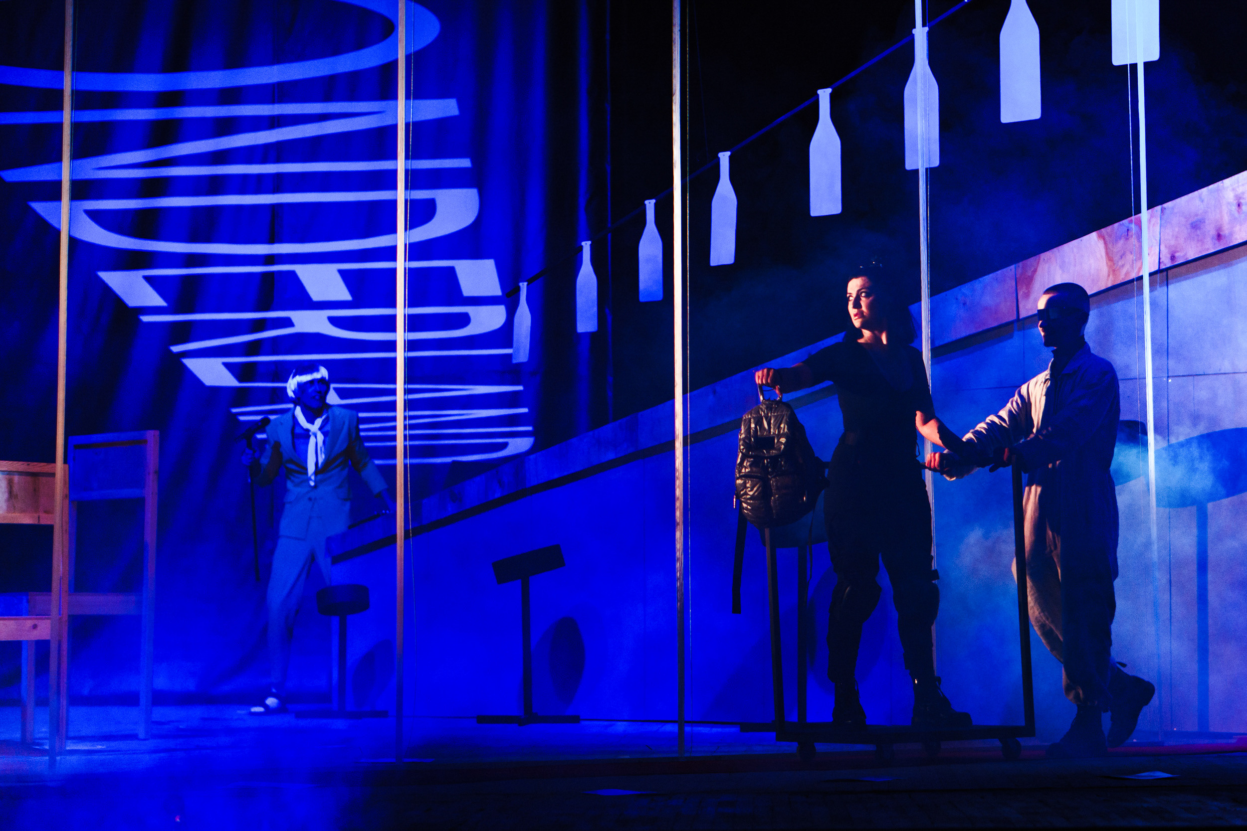 Театр «Прекрасные Цветы». Alice in Wonderland. Фото • Відео • Аерозйомка • Контент для бізнесу