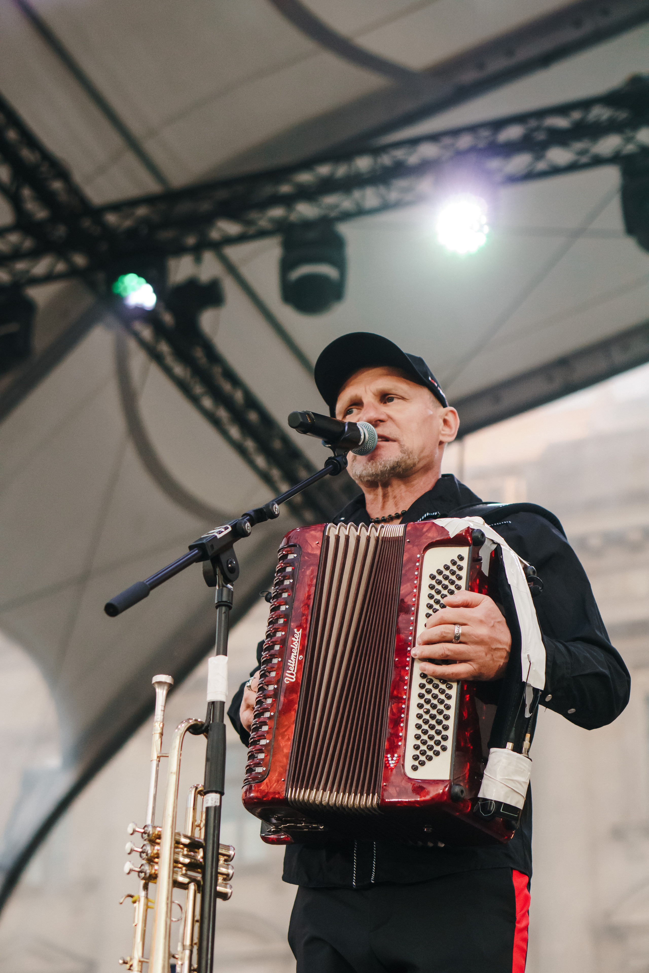 Life Will Win. Berlin. Photo • Video • Production • Aerial • Media Creation