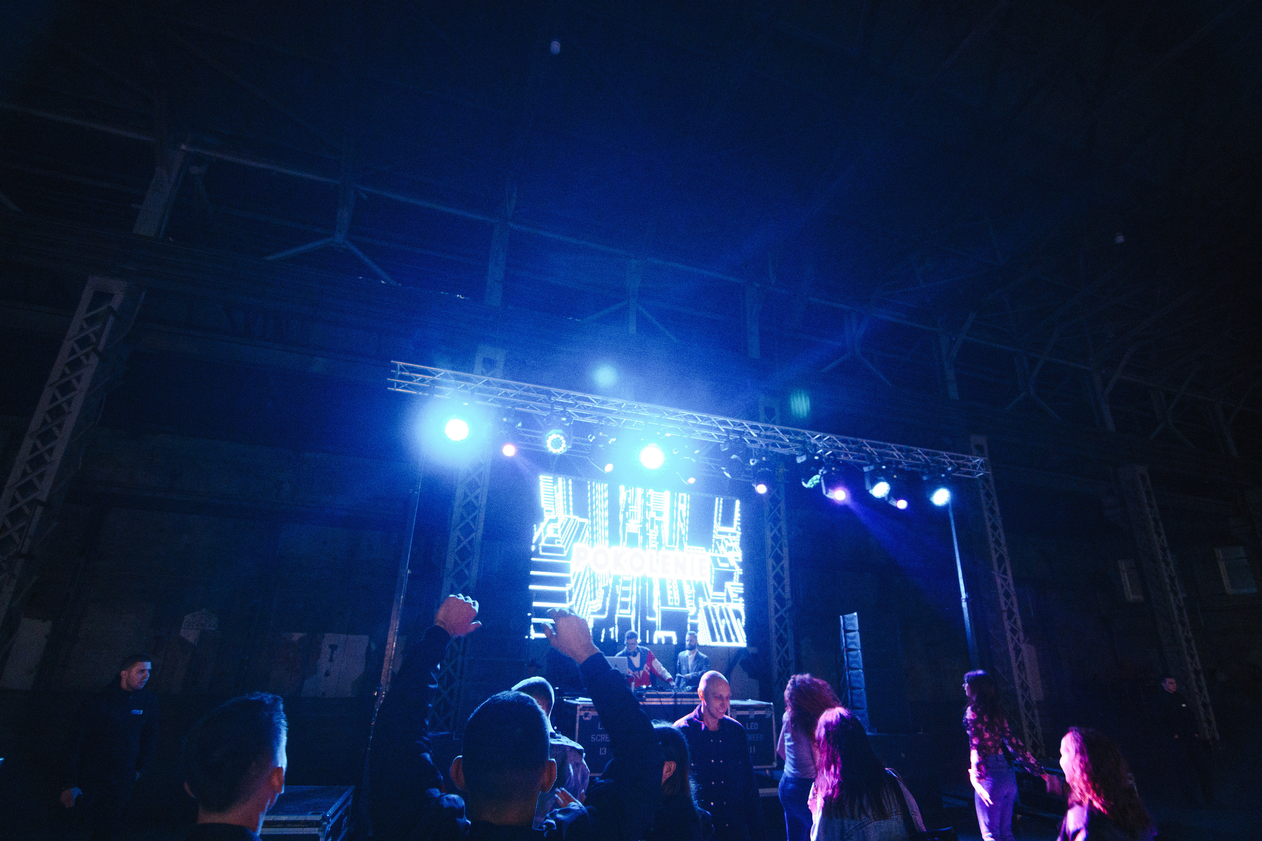 Фестиваль Поколение 90-х. День 2. Foto • Video • Produktion • Luftbildaufnahmen • Erstellung von Medien