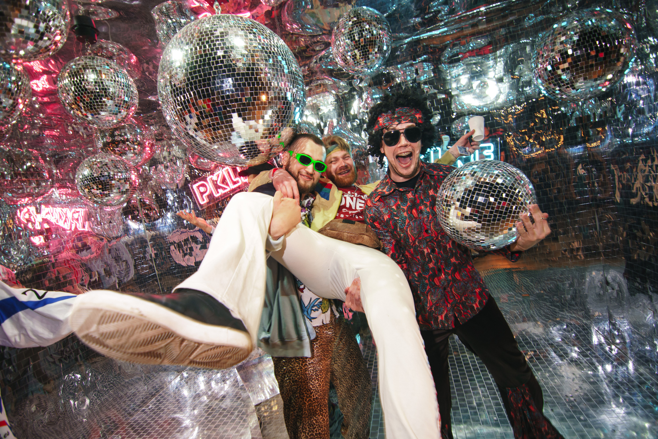 Фестиваль Поколение 90-х. День 1. Фото • Відео • Аерозйомка • Контент для бізнесу