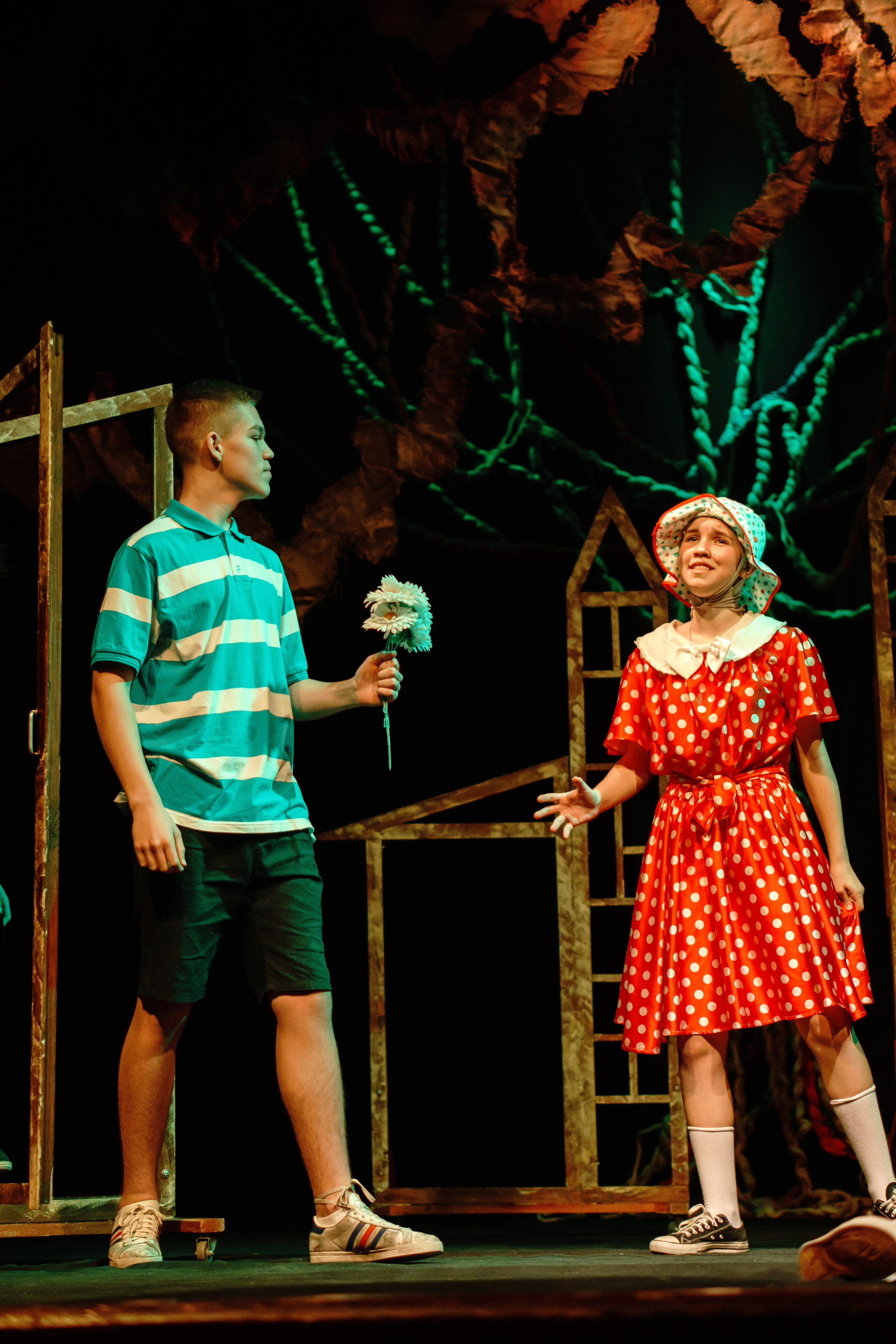 Театр «Сорванцы». Манюня. Фото • Відео • Аерозйомка • Контент для бізнесу